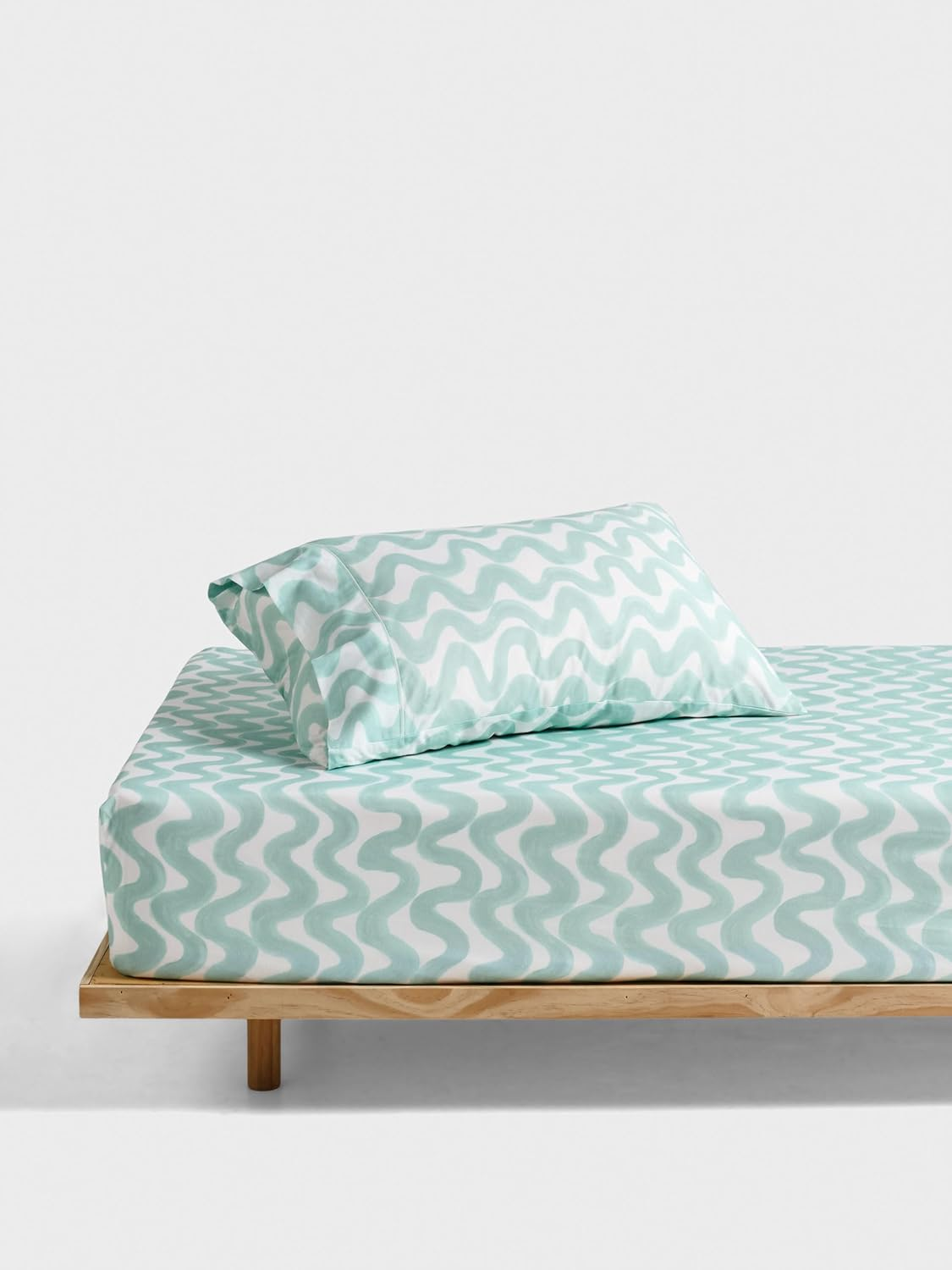 Linen House Kids Wiggle Wiggle King Single Bed Fitted Sheet + Pillowcase Set