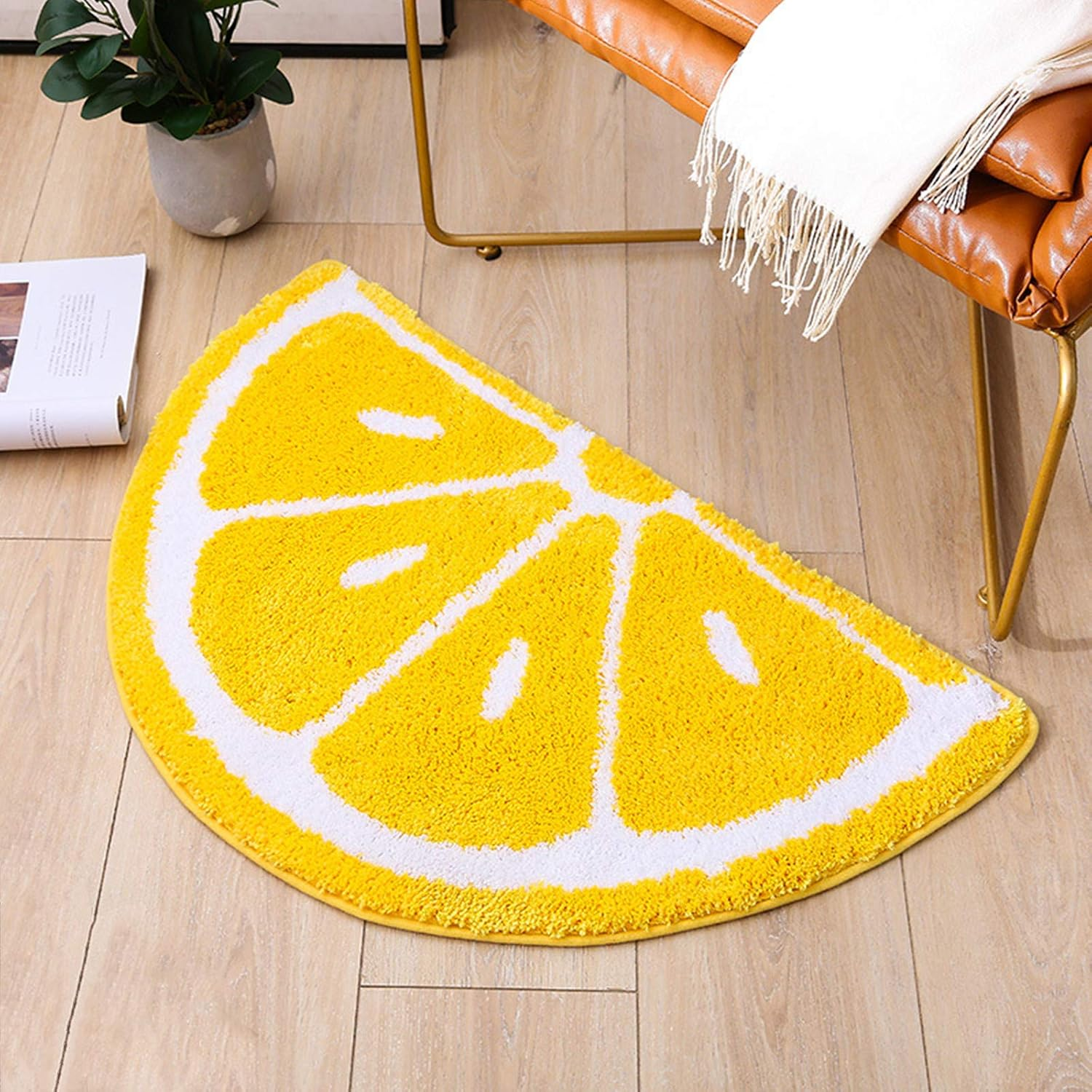 LEVINIS Bathroom Rugs Yellow Fruit Lemon Bath Decor Mat Non Slip Soft and Water Absorbent Bath Rug for Bathroom, Shower, Tub, Bedroom 31"&times;19" image number 3