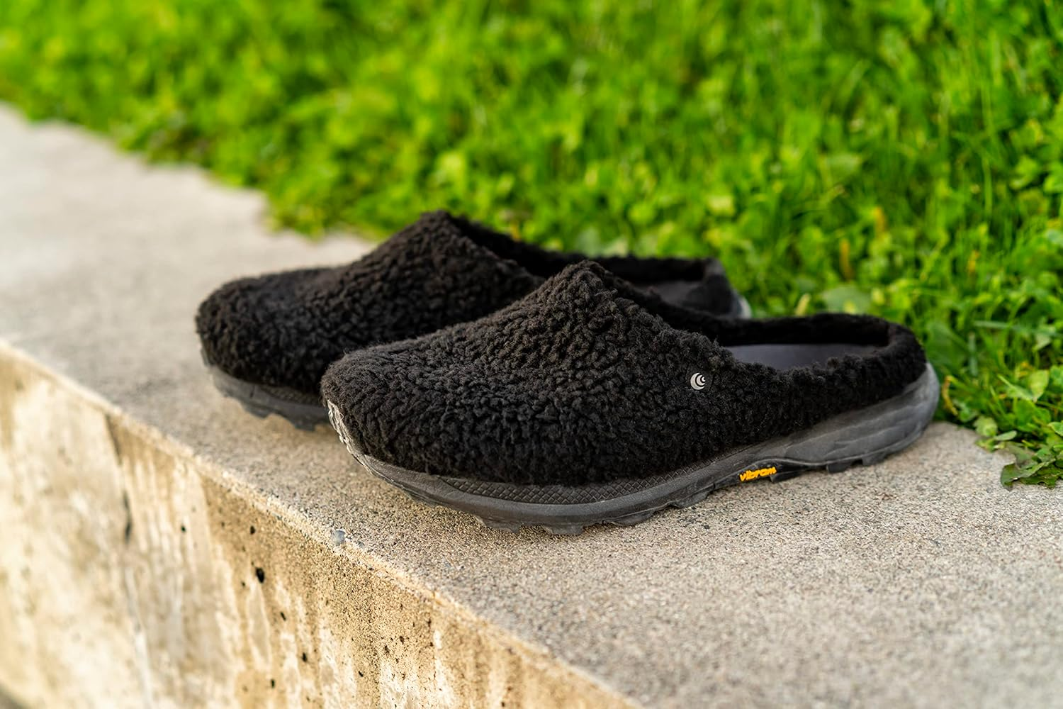 Topo Athletic Men'S Revive Sneaker image number 2