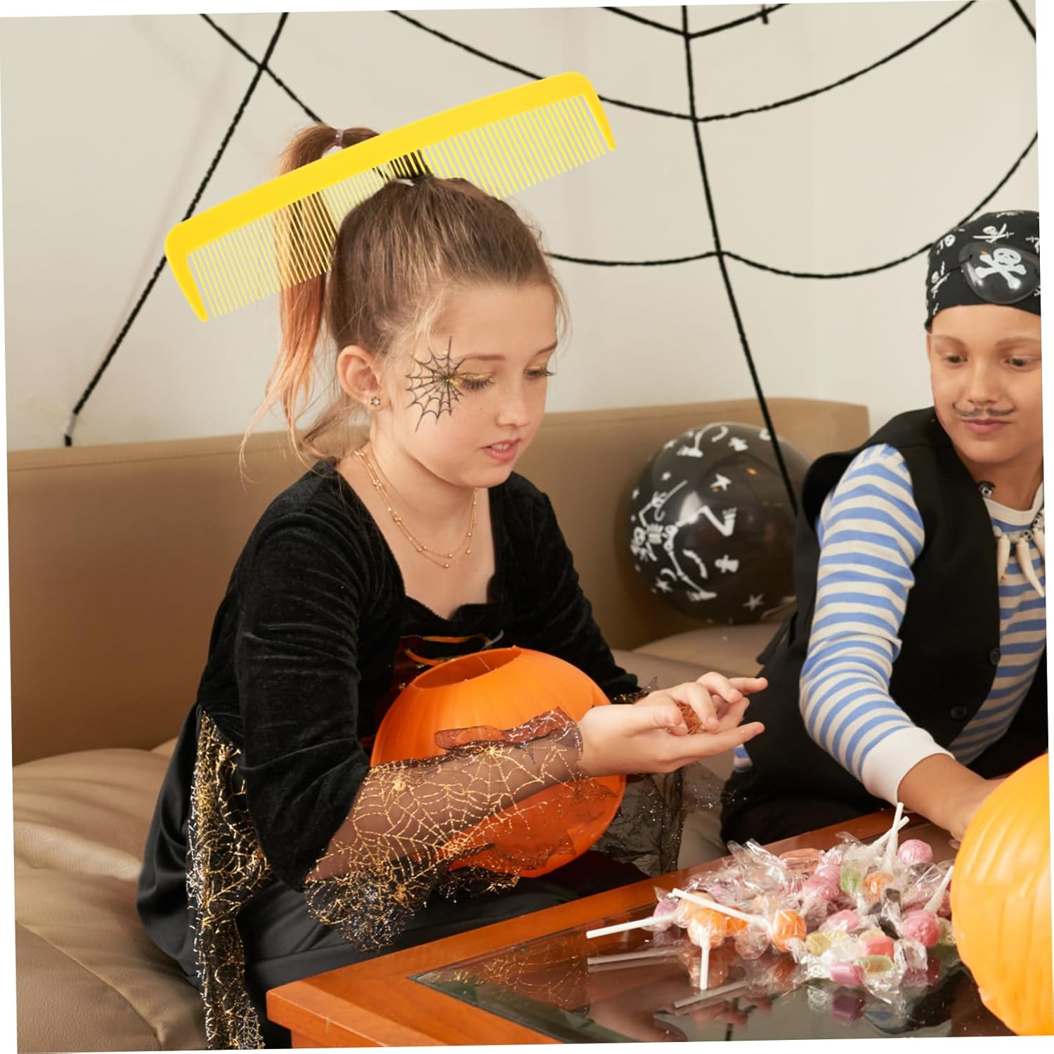 FOMIYES 5Pcs Oversized Hair Comb Giant Comedy Party Favors Carnival Costumes Stage Performance Props Extra Big Hair Styling Tool