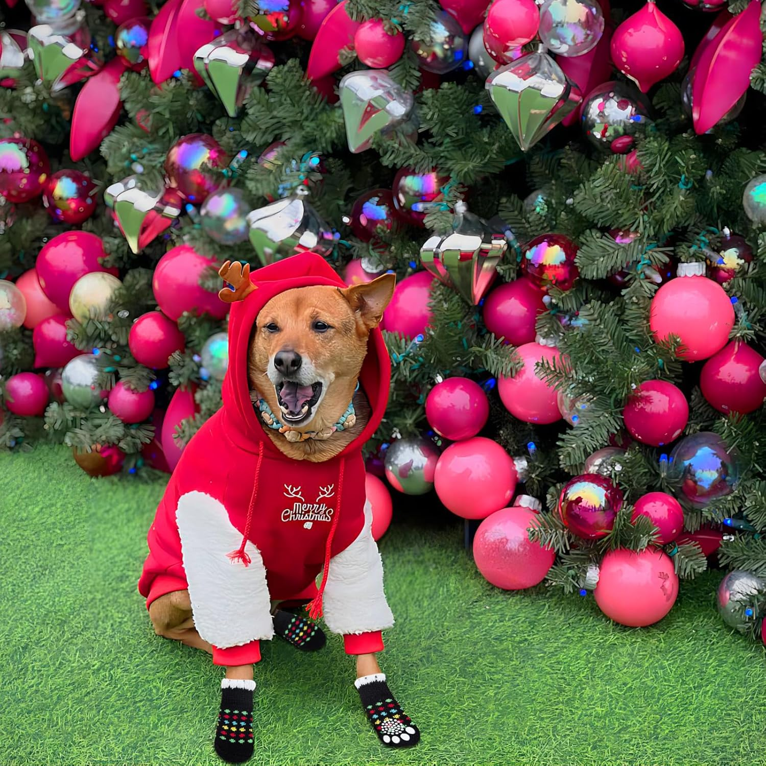 4 Pairs Christmas Dog Socks Anti-Slip Dog Paw Protector Cat Puppy Knit Socks for Indoor Outdoor Grips Traction Control on Hardwood Floor Warm Pet Socks for Small Medium Large Dogs Cat Rabbit (B, L) image number 4