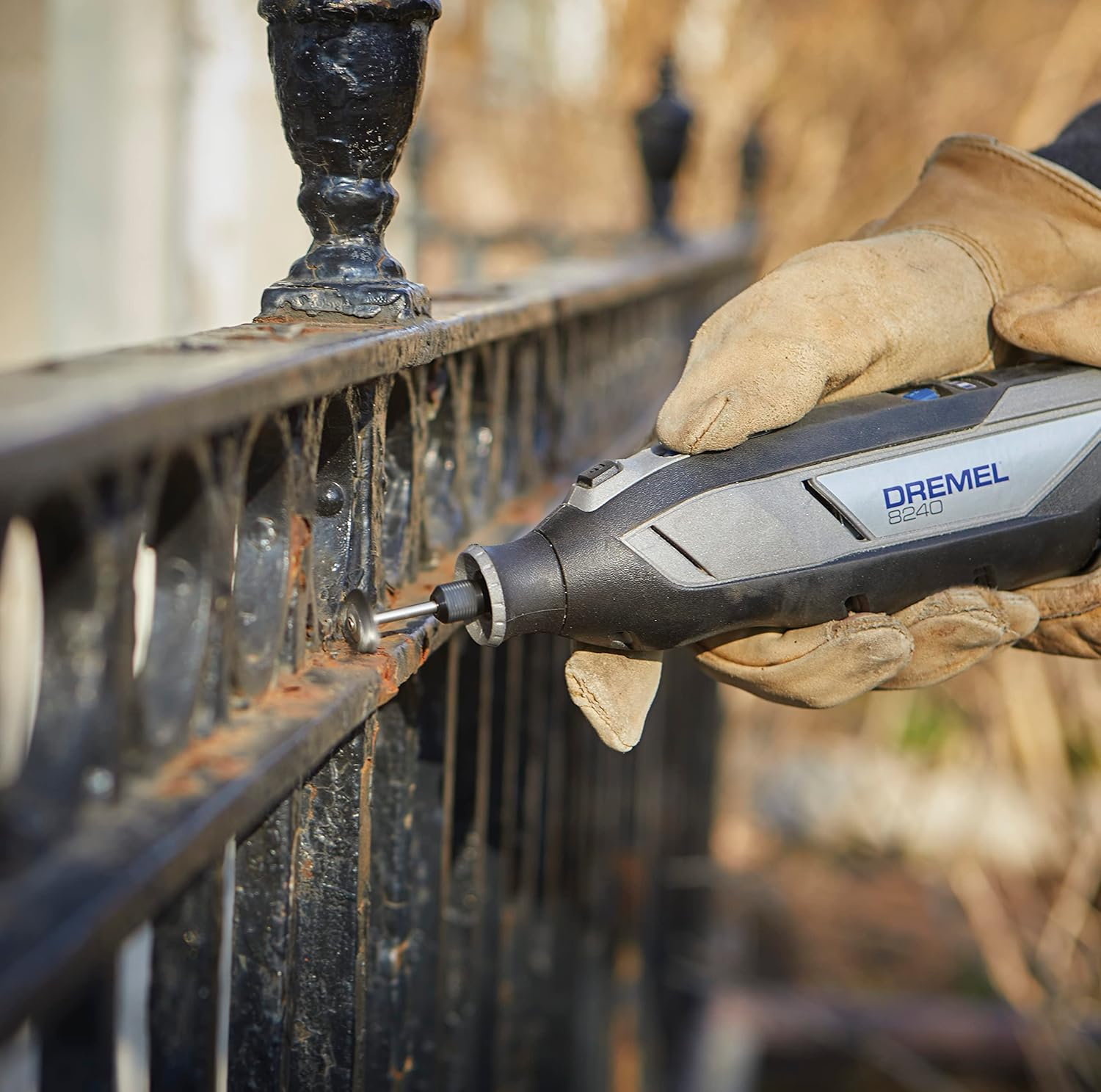 Dremel 530 Stainless Steel Brush Accessory Set, 2 Brushes (19 Mm) for Cleaning Corrosive Resistant Materials image number 3