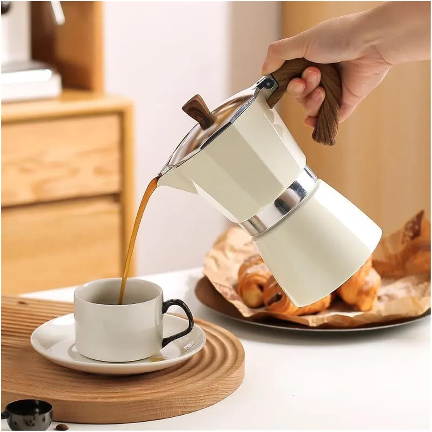 150Ml 300Ml Vintage Wooden Handle Espresso Maker Moka Pot Classic Italian Cafe Tools Kitchen Accessories(Dark Khaki)