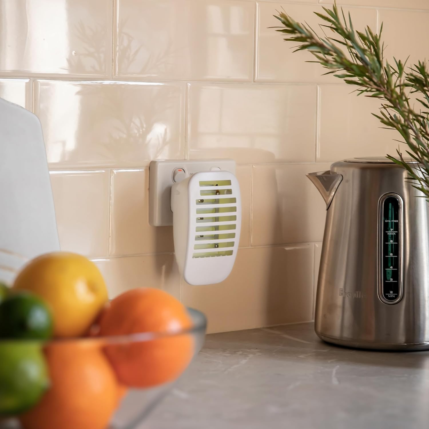 Stinger Plug-In Indoor Bug Zapper - 3X UV LED Mosquito Zapper - 1W UV Lamp Design - Fly and Mosquito Killer and Nightlight