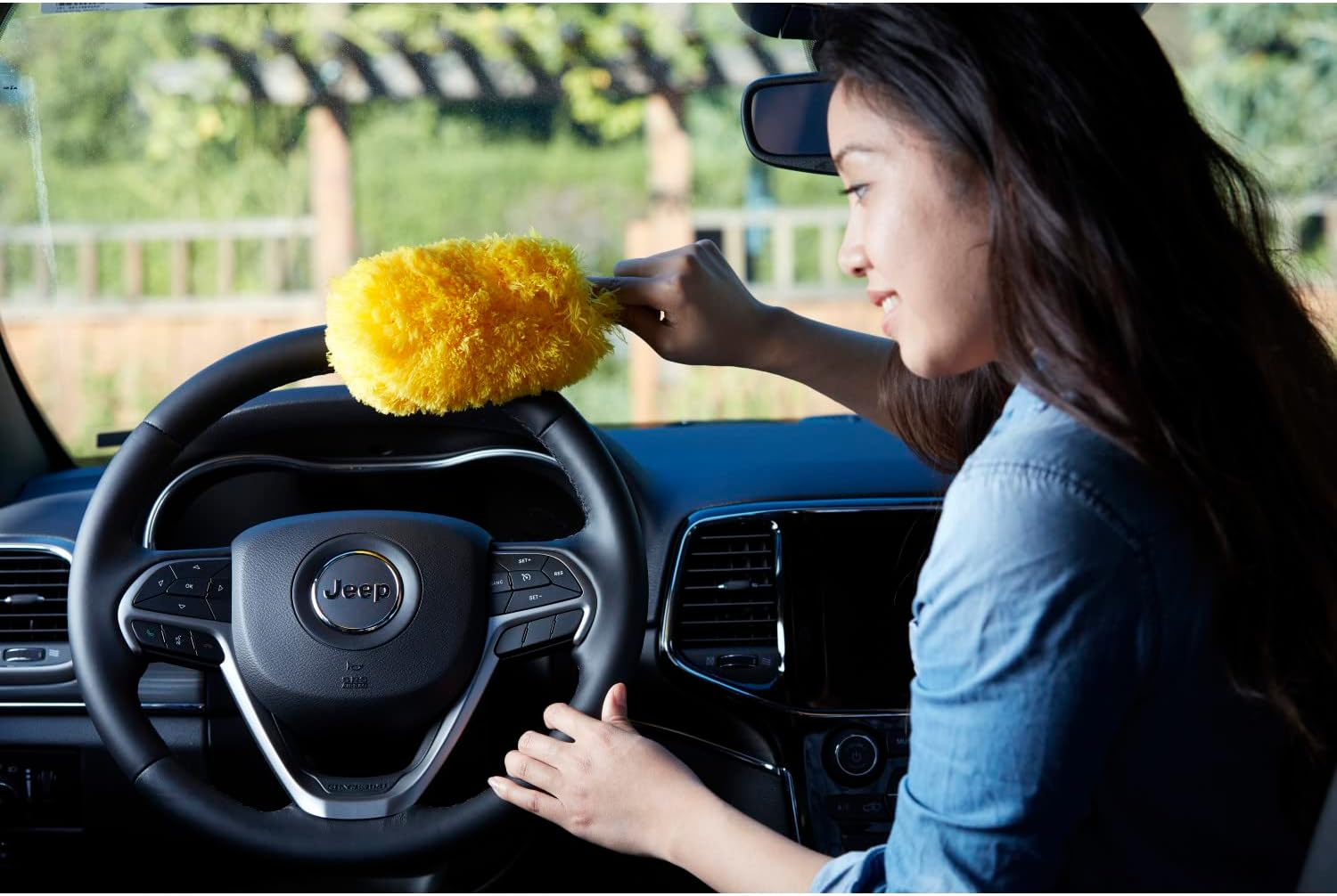 Armor All Car Interior Duster By, Scratch-Free Microfiber Car Duster with Handle image number 2