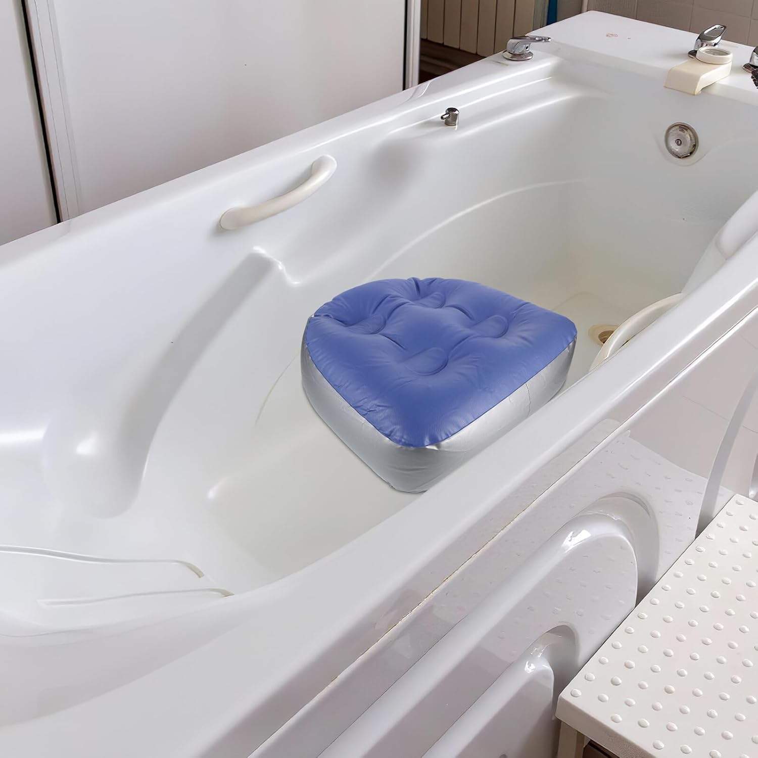 HONMEET 3Pcs Inflatable Bath Cushion Suction Cups, Thickened Adult Spa Seat Cushion, Water-Filled Portable Hot Tub Pad for Bathroom and Spa Relaxation image number 3