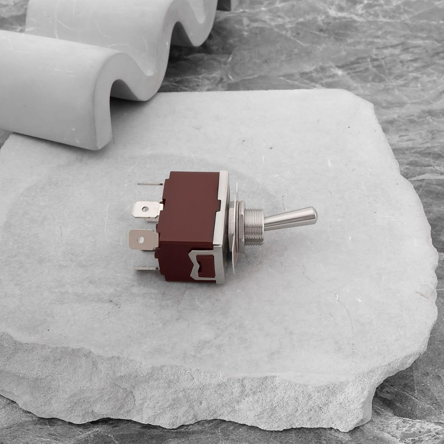 YINETTECH 2Pcs 6 Pin Toggle Switch 250 VAC 15A - 125 VAC 20A Double Pole Double Throw 2 Position Latching Maintained Silver Contact for 12 MM Mounting Hole image number 5