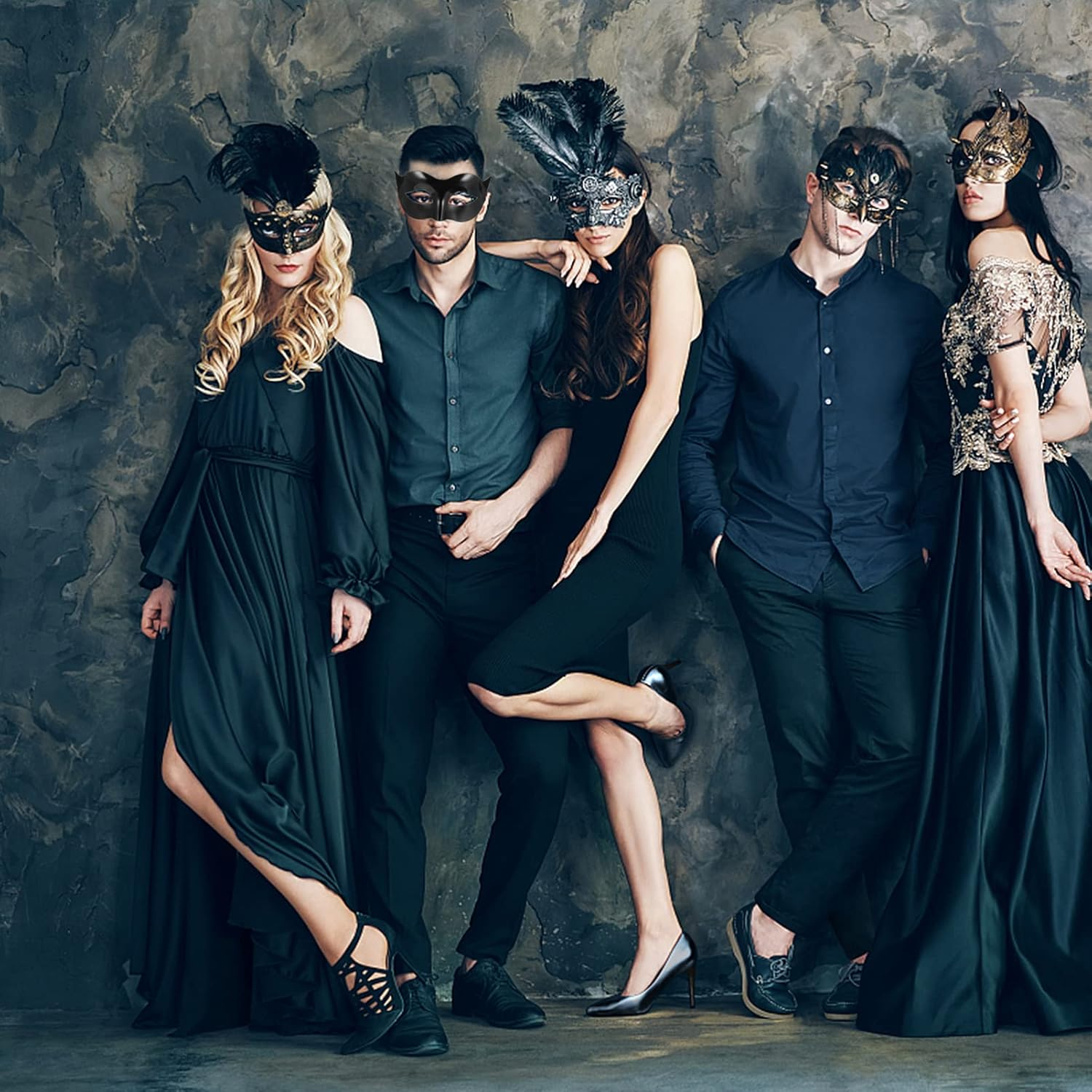 Toddmomy 1Pcs Black Masquerade Masks Costume,Classic Vintage Venetian Mens Mask Black Half Face Masquerade Mask for Theme Party Halloween Party image number 3