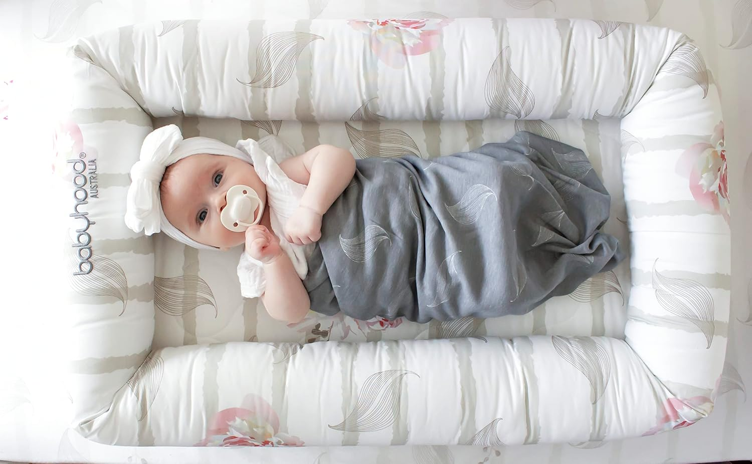 Babyhood Amani Bebe Organic Jersey Cotton Wrap, White Leaf image number 1