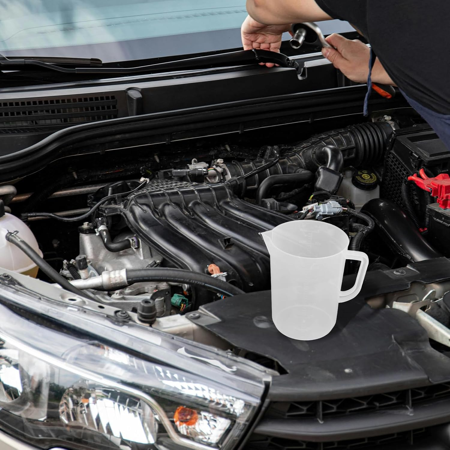 PRETYZOOM 3L Plastic Measuring Cup, Graduated Measuring Mixing Pitcher with Handle and Spout Mouth, Multipurpose Oil Food Liquid Measuring Pitcher image number 2