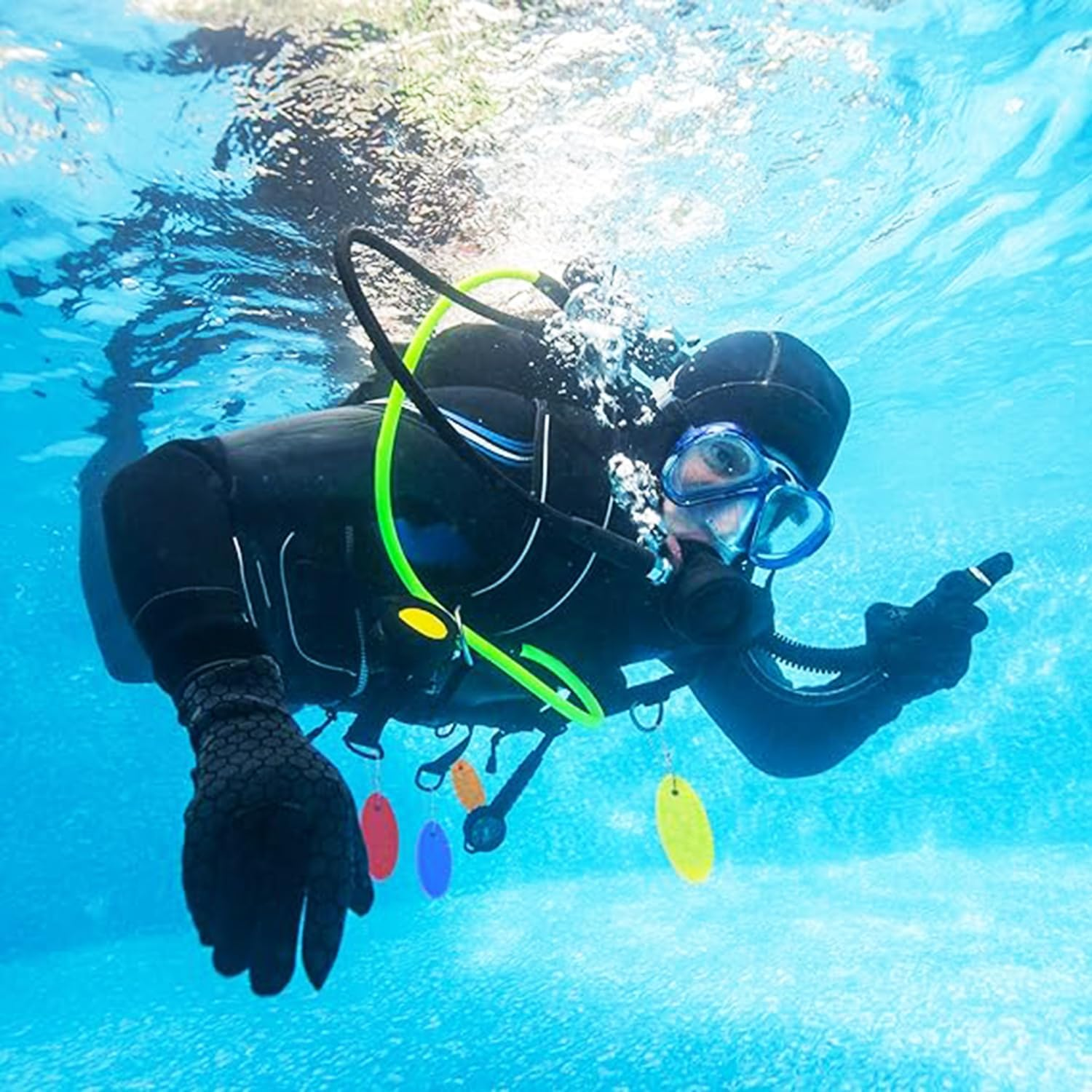 6Pcs Boat Key Floating Keychain, Keychain PU Bright Color Oval Floating Key Ring Boat Key Float for Boating Surfing Fishing Outdoor Water Sports (6 Colors) image number 5