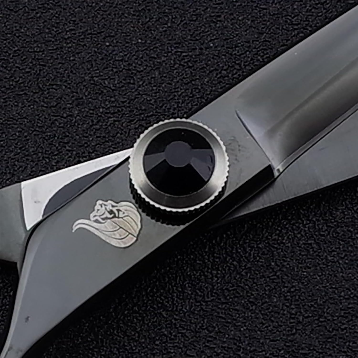 5.5" Swivel Thumb Hair Cutting Shears Japanese Hairdressing Scissors Flying Shears Rotary Hair Cutting Scissors Rotating Straight Clippers Finishing Trimmers