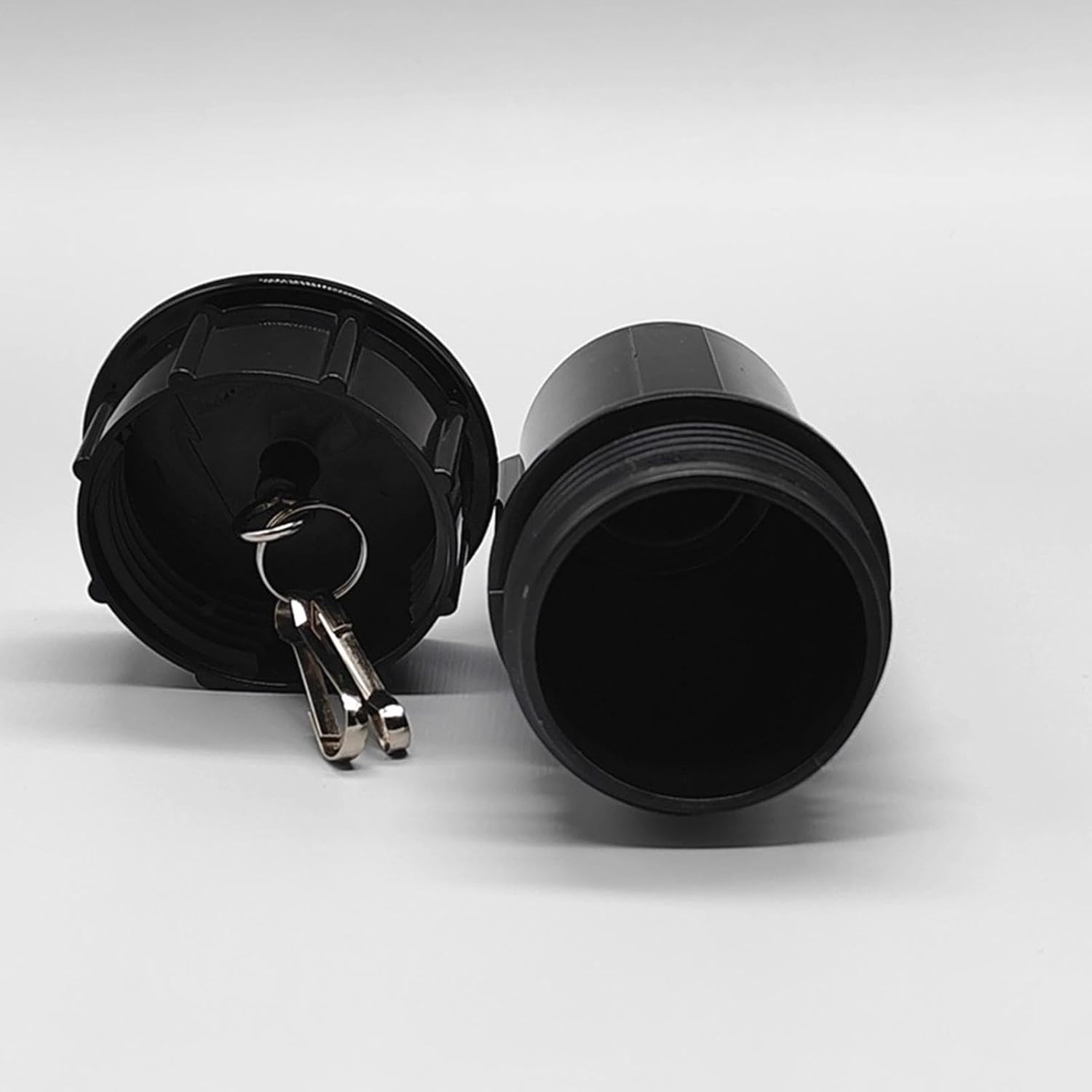 Generic Key Hider - Water Nozzle Shape - Waterproof - Sufficient Space - Vivid Key Organizer for Doorway Pathway Garden Lawn image number 1