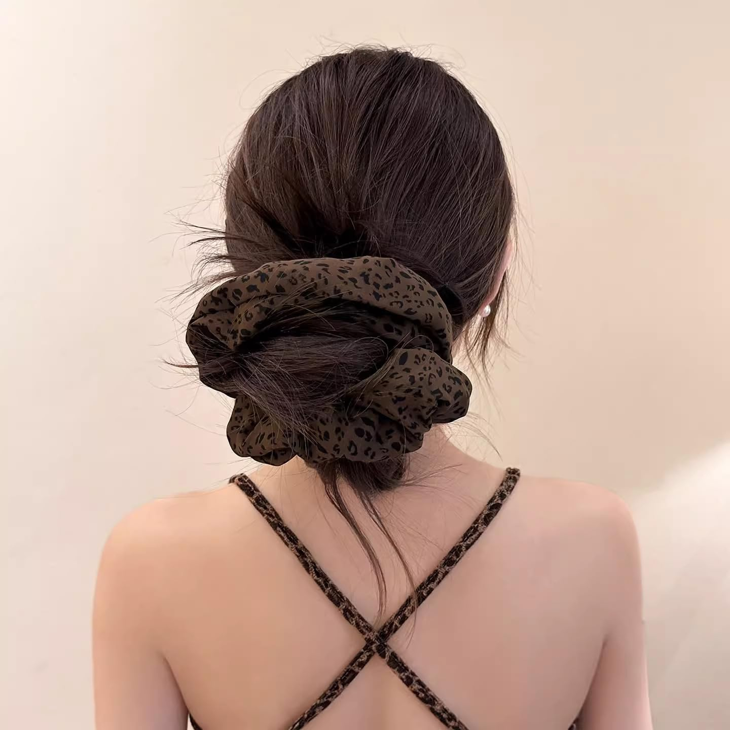 BSLVWG Leopard Print Hair Ties for Women and Girls Hair Ties Cheetah Print Elastic Hair Ties Ponytail Holders Soft Hair Ties for Long Thick Hair Accessories 2 Pack