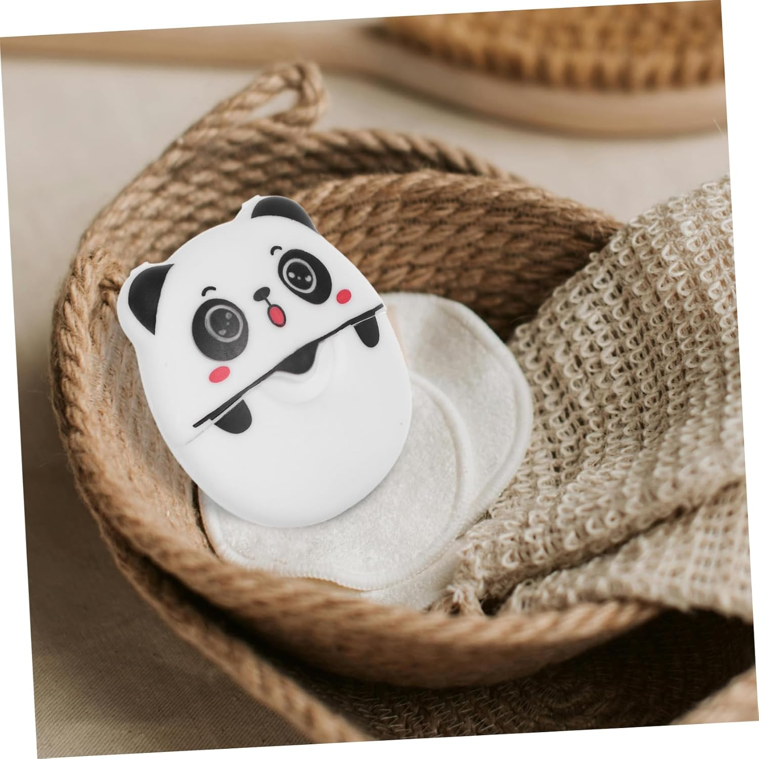 BESPORTBLE Disposable Soap Paper Mini Portable Soap Sheets for Traveling Camping Outdoor Activities image number 4