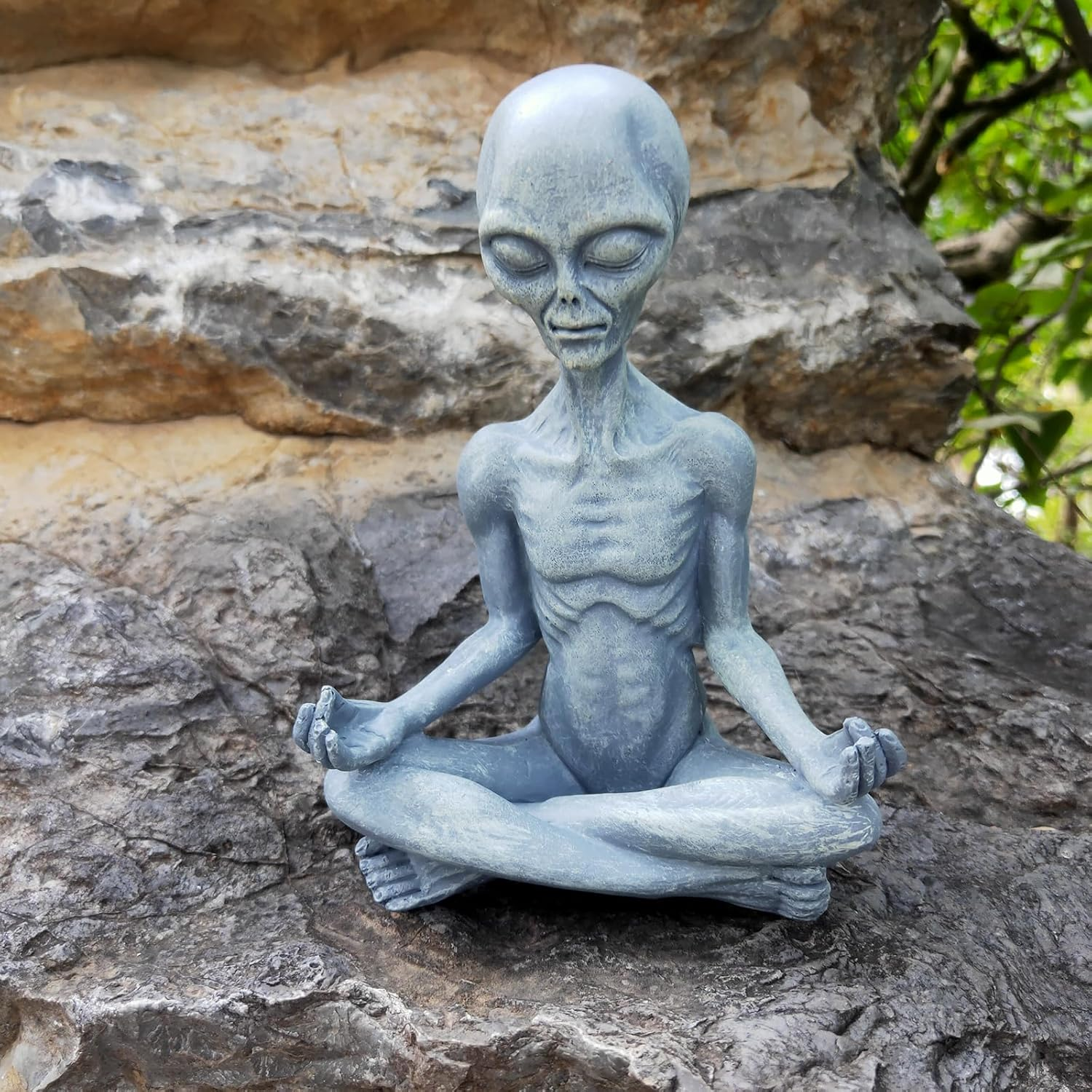 CHBDJY Alien Statue, Meditation Yoga Alien Figure, 6.3" H Resin UFO Alien Sculpture for Home Indoor Outdoor Patio Lawn Yard Decor, Collectable Gift - Pose 2 - Gary image number 3