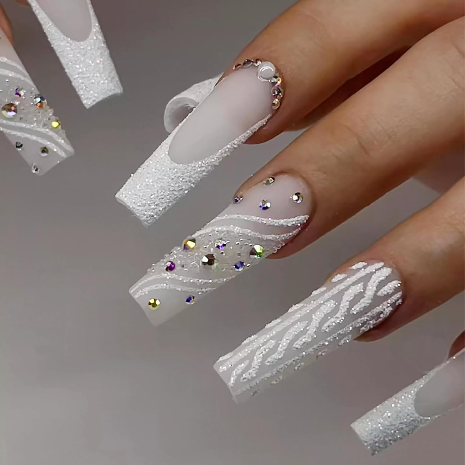 MISUD Press on Nails Long Square Fake Nails Glossy Glue on Nails Nude Acrylic Nails Artificial Nails Squoval Rhinestone Luxury Stick on False Nails with Design 24Pcs