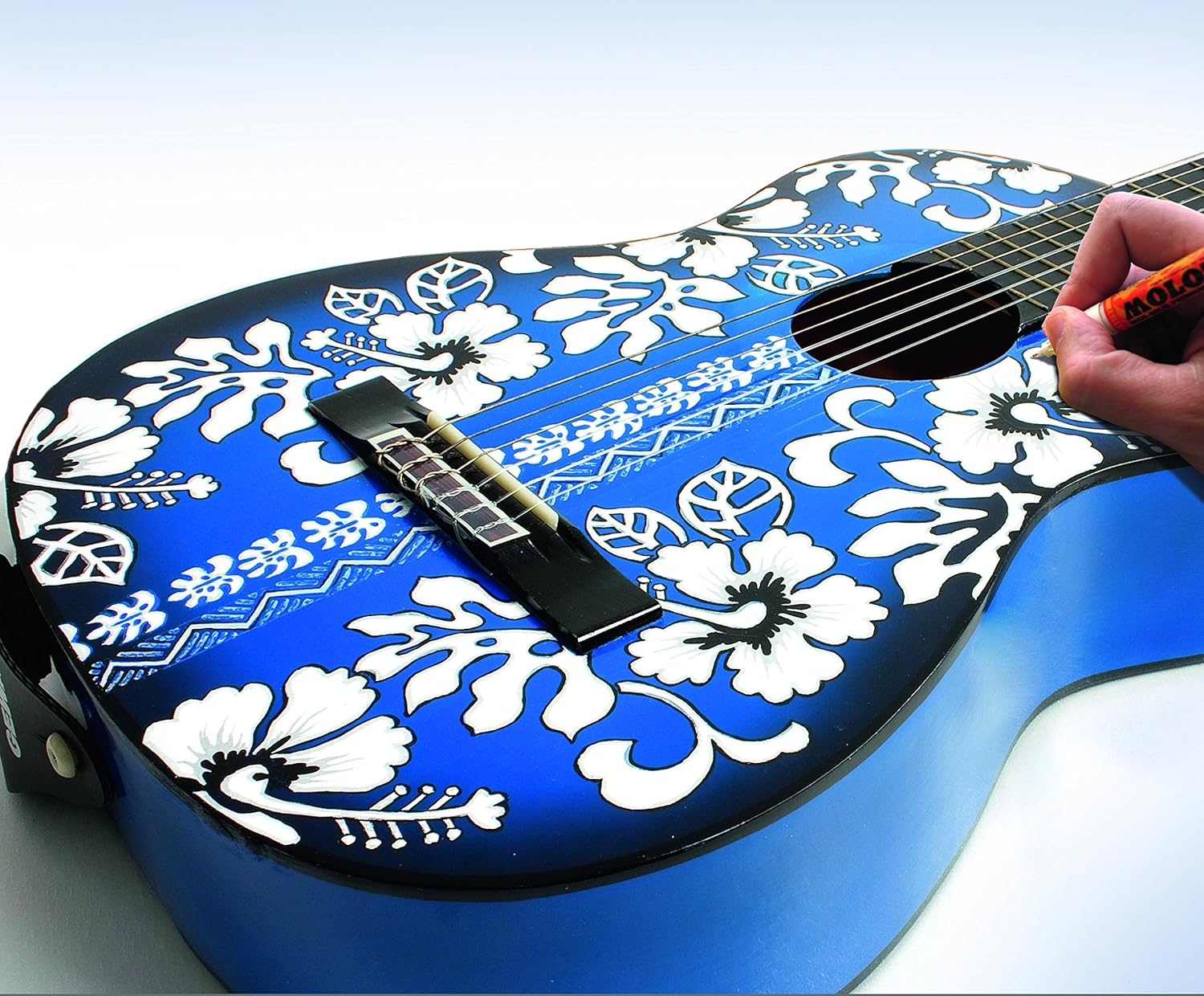 MOLOTOW ONE4ALL Acrylic Paint Marker, 1Mm Extra Fine, Signal White, 1 Each (127.102) image number 5