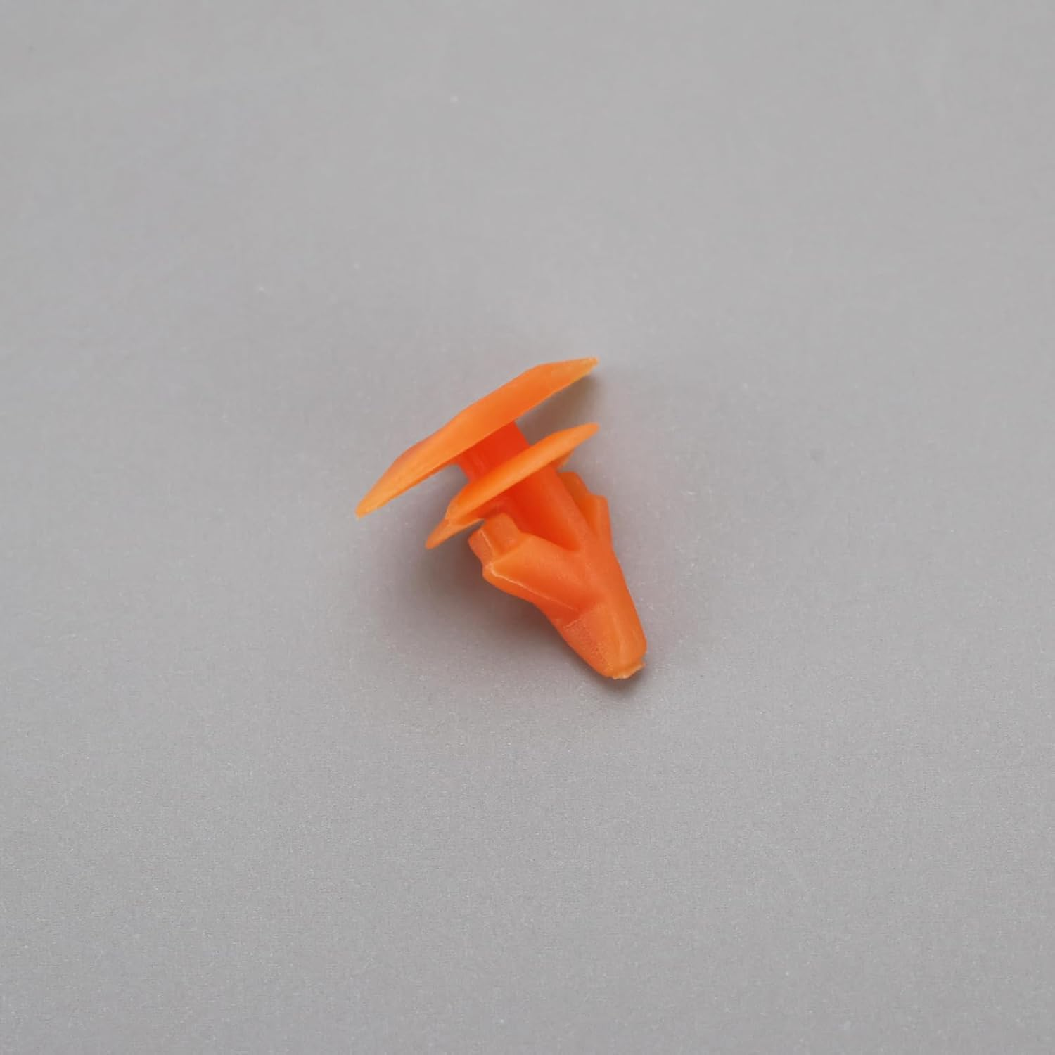 Emagtech 50Pcs Car Front Door Sealing Strip Sealing Clip Fixing Buckle Hole 6Mm Compatible with Jaguar XF Car Fastener Fixing Clip,Orange image number 5