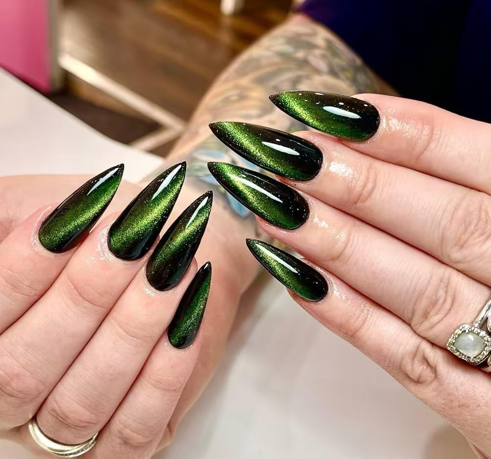 Mouyouglow Press on Nails Long Stiletto Cat Eye Dark Green Magnetic Fake Nails with Nail Glue, Green Phototherapy Artificial Fingernails image number 2