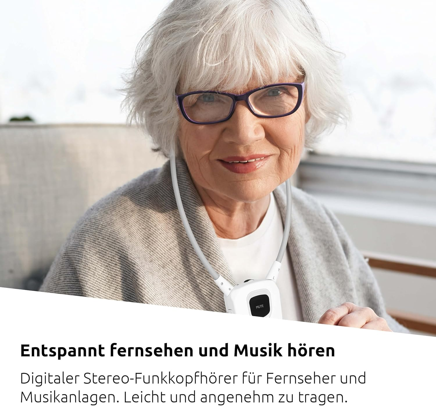 Technisat STEREOMAN ISI 3 Wireless Stereo Headphones for Televisions and Music Systems with Docking Station White image number 6