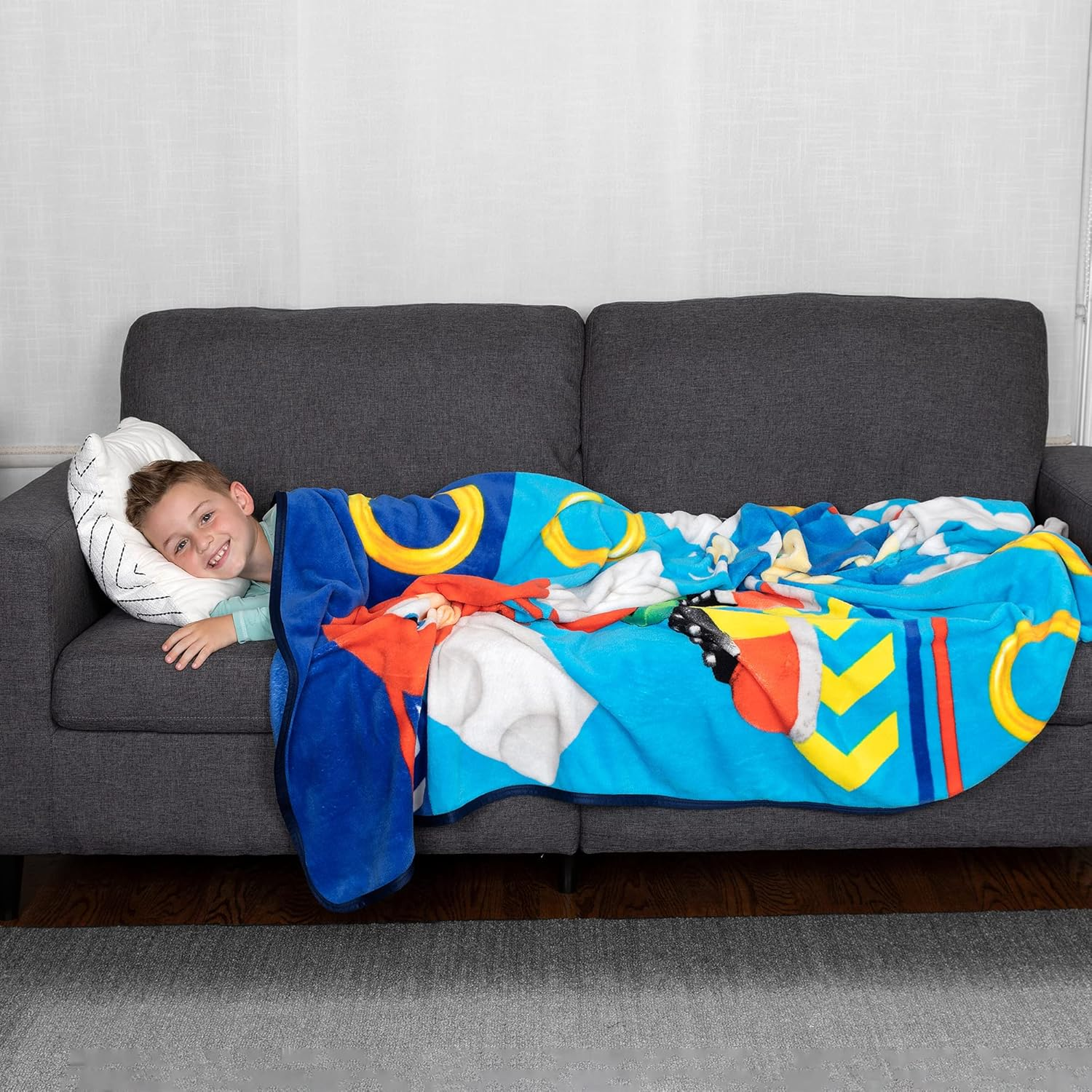 Franco Kids Bedding Super Soft Plush Micro Raschel Blanket, 62 in X 90 In, Sonic the Hedgehog - Blues Clues image number 4