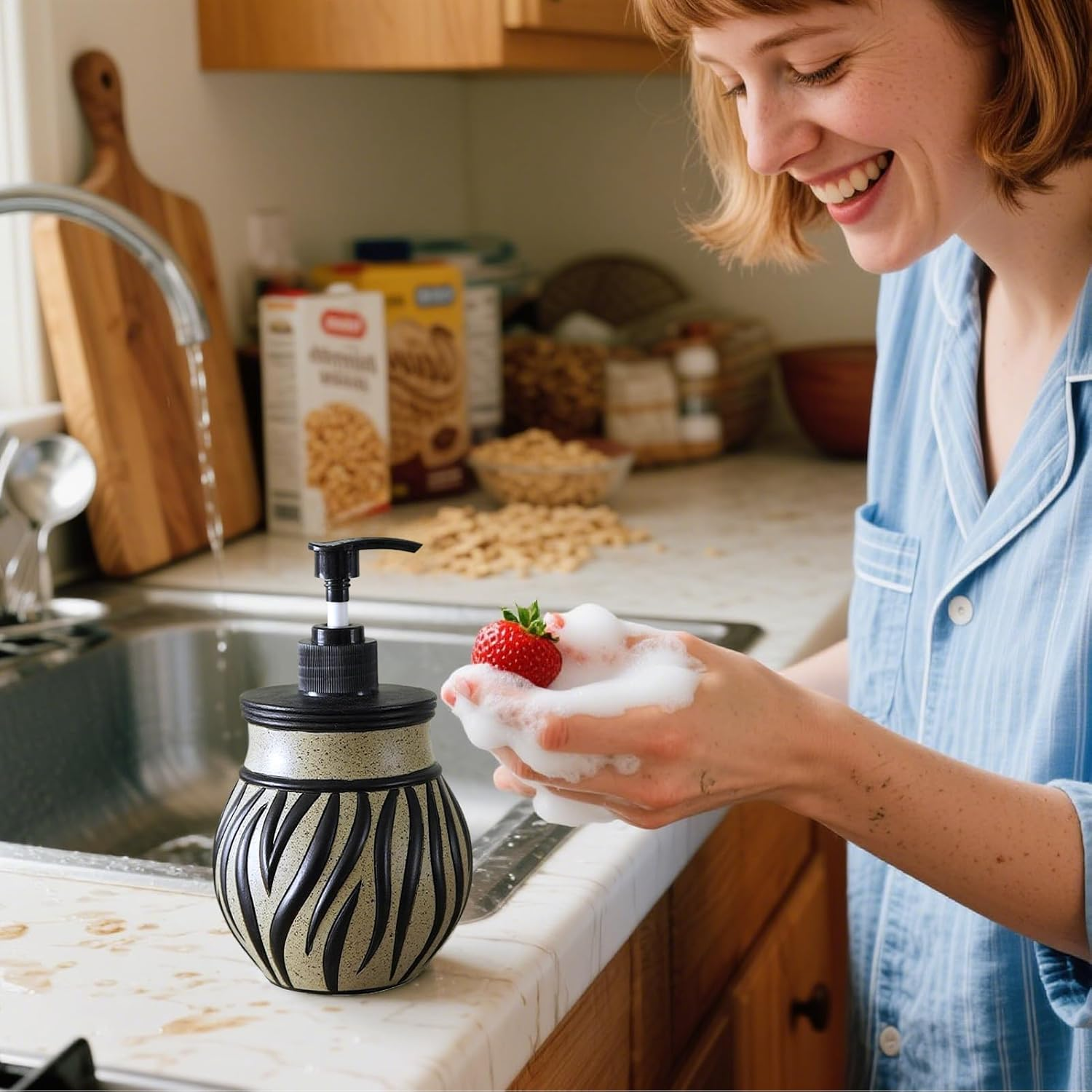 Soap Dispenser Bathroom - Zebra Pattern Soap Dispenser for Bathroom,400Ml Retro Bottle Container Refillable Pump Decorative for Worktop Shower Oil Conditioner Home Lotion image number 6