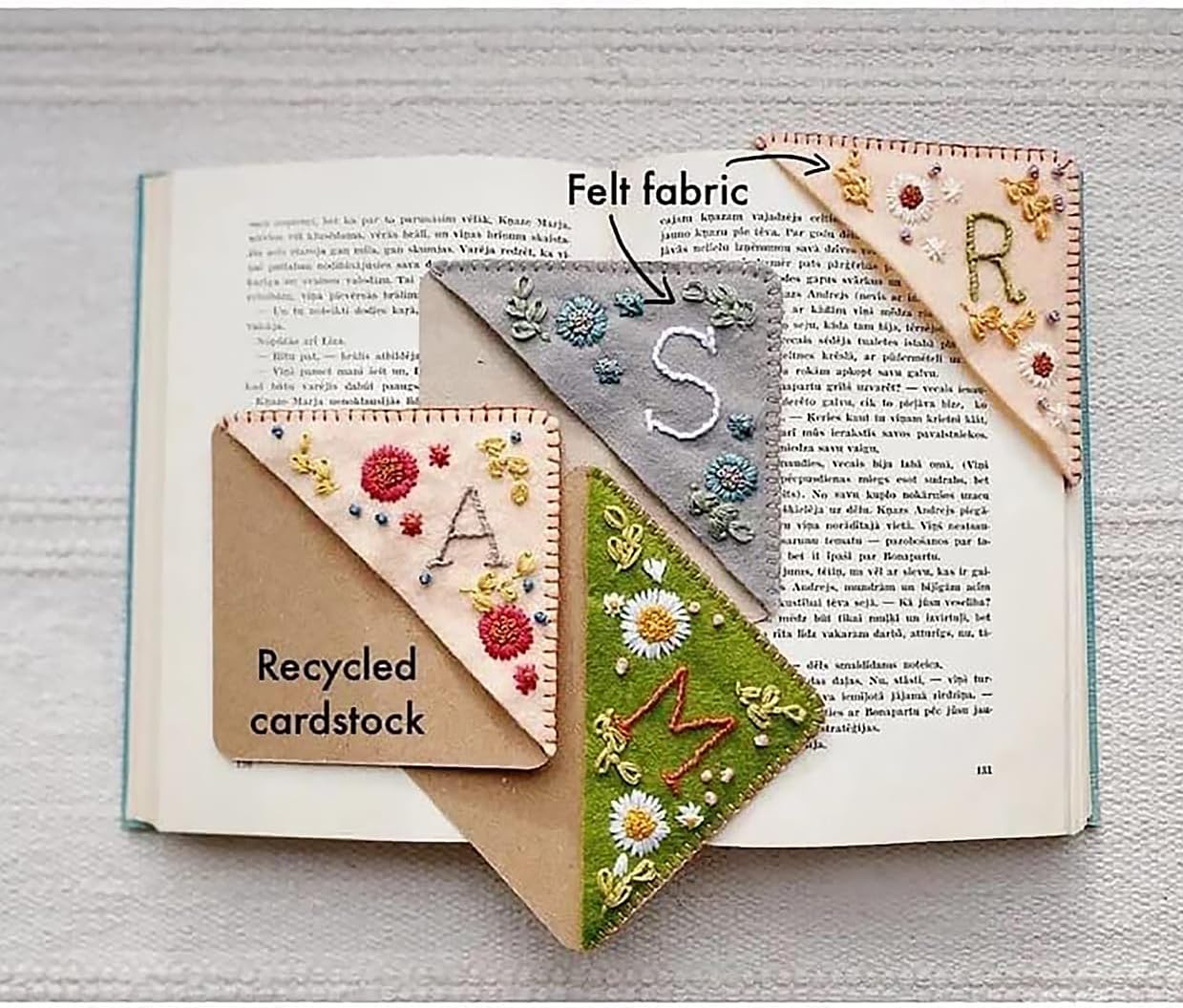 Custom Embroidered Corner Bookmark with Personalized Letters - Perfect for Book Lovers and Thoughtful Gifts (Winter,S)