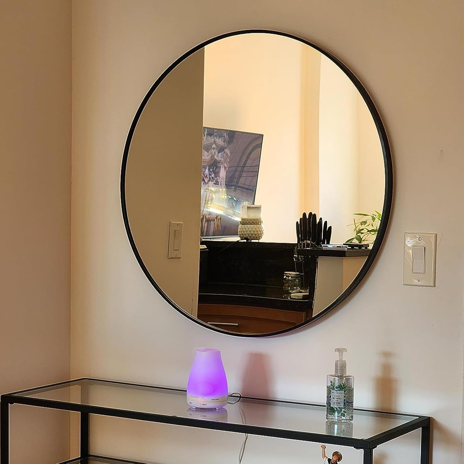 Oruii round Bathroom Mirror, round Mirror 70Cm, Circle Mirror, round Wall Mirror, Circular Wall Mounted Mirrors for Bathroom, Living Room, Vanity, Hallway. image number 2