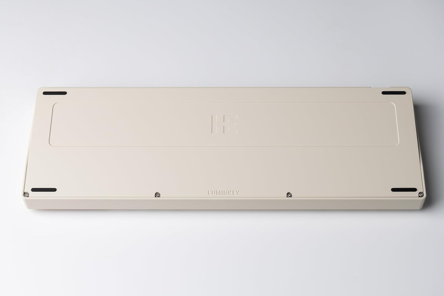 LUMINKEY Magger 68 HE Performance E-Milky White, Rapid Trigger, Gaming Keyboard, Full Aluminum Body, 8000 Hz, RGB, Wired USB, Magnetic Switch, SOCD Function, English Character Arrangement, PBT Key - Ano-Champagne Gold image number 6