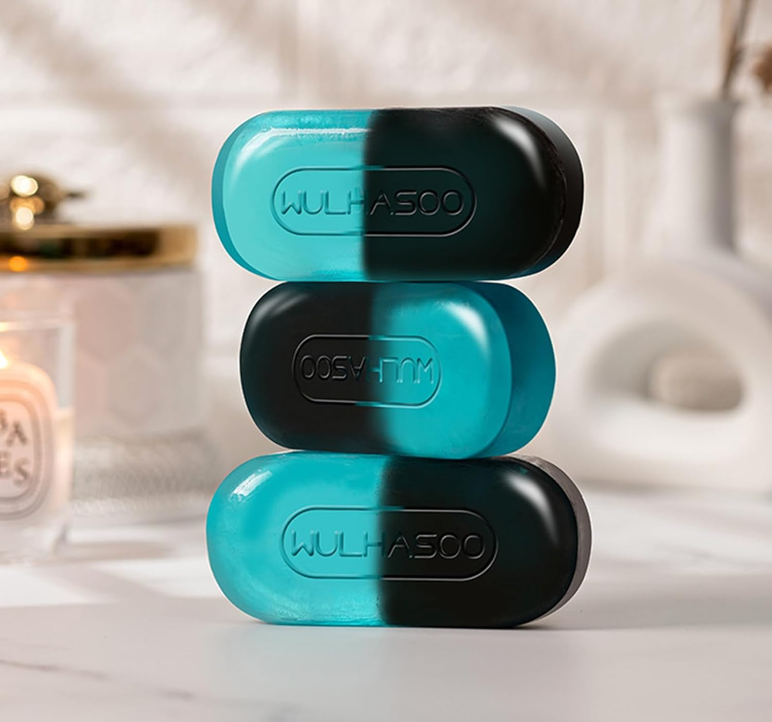 Colognes Scented Botanical Soap Bar,100G Handmade Bicolour Bamboo Charcoal Powder Clean Toning Scented Bath Soap for Men,Face Body Moisturizing Artisanal Soap with Blistering Net image number 6