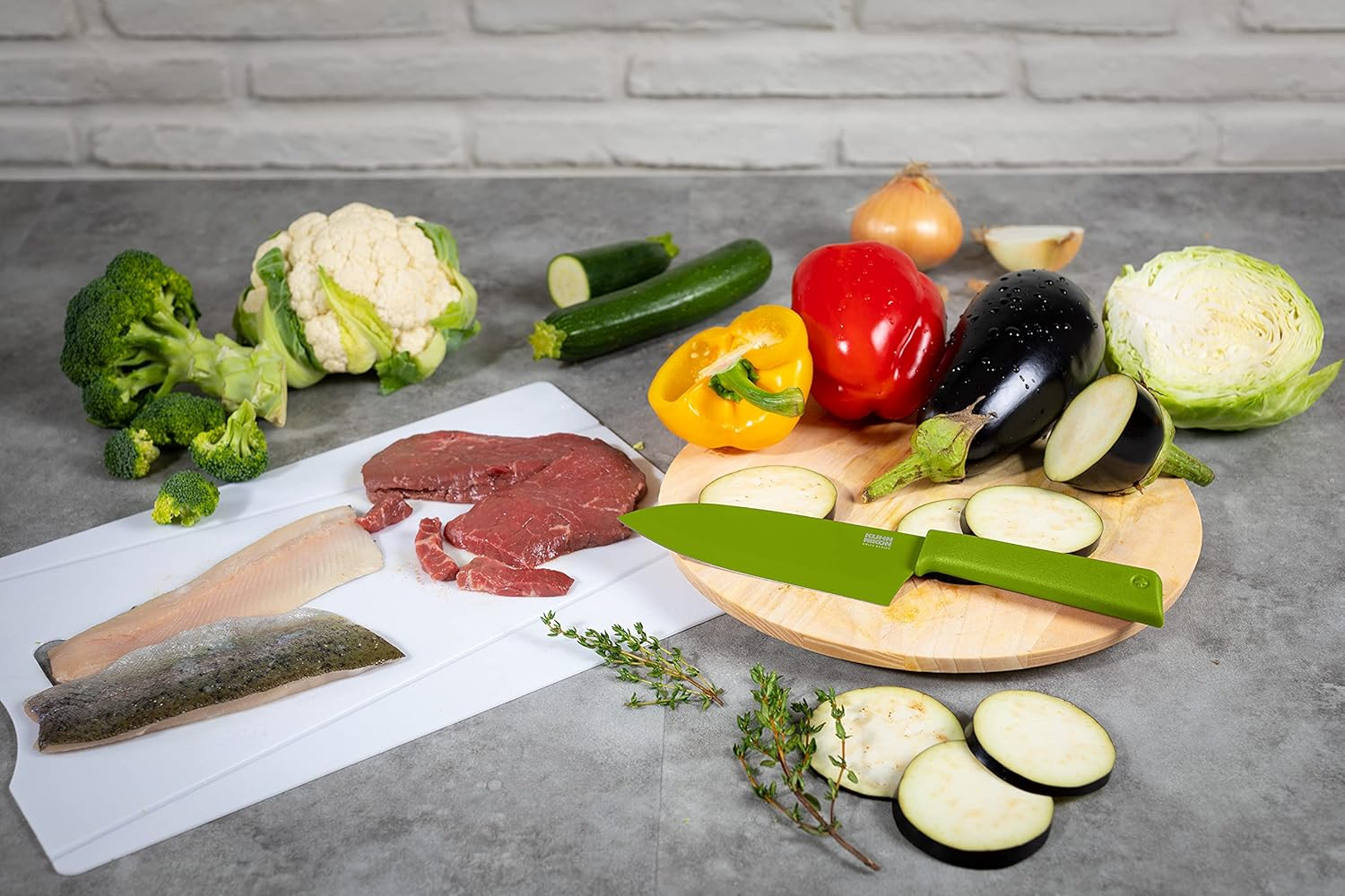 Kuhn Rikon Colori+ Non-Stick Large Santoku Knife with Safety Sheath, 22 Cm, Green image number 1