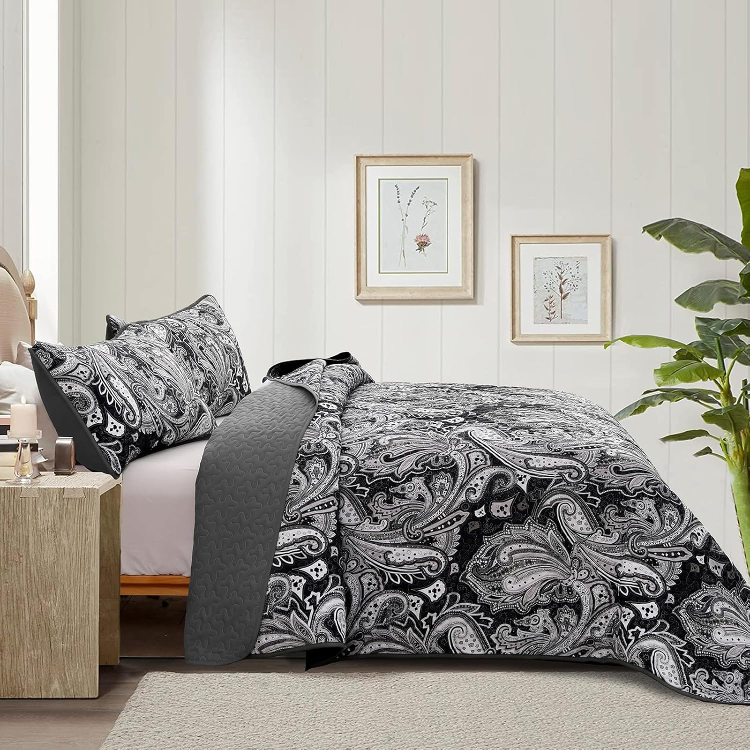 Black Paisley Quilt Set Queen Size Boho Bedspread Coverlet Set 3 Pieces, Soft Lightweight Black and Gray Paisley Floral Pattern Bedding for All Season, 96''X90'' image number 5