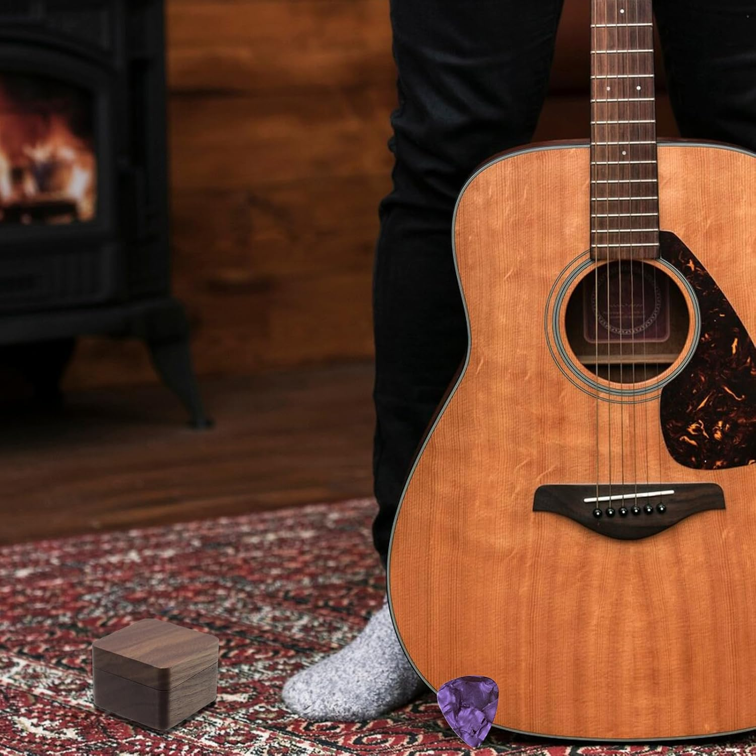 Geesatis Guitar Pick Box Storage Wooden Guitar Picks Case Holder Organizer for Guitarist Musician Gift, 1 Pcs image number 3