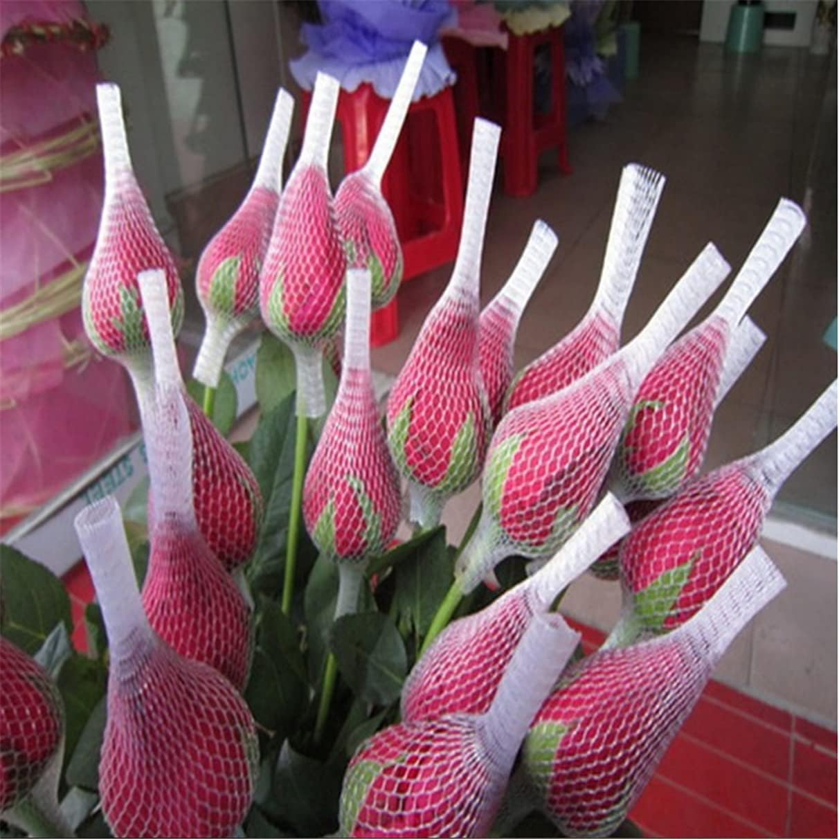 UXOWOXU 100PCS Rose Buds Protection Mesh Cover - Rosebud Protective Netting Covers image number 2