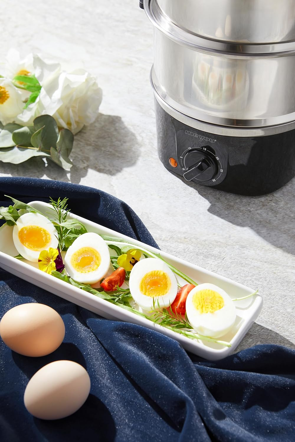 18-Egg Capacity Rapid Egg Cooker: Perfect for Hard-Boiled, Poached, & Scrambled Eggs, with Auto Shut-Off & 30-Minute Timer Settings, 304 Stainless Steel Interior & Exterior image number 2