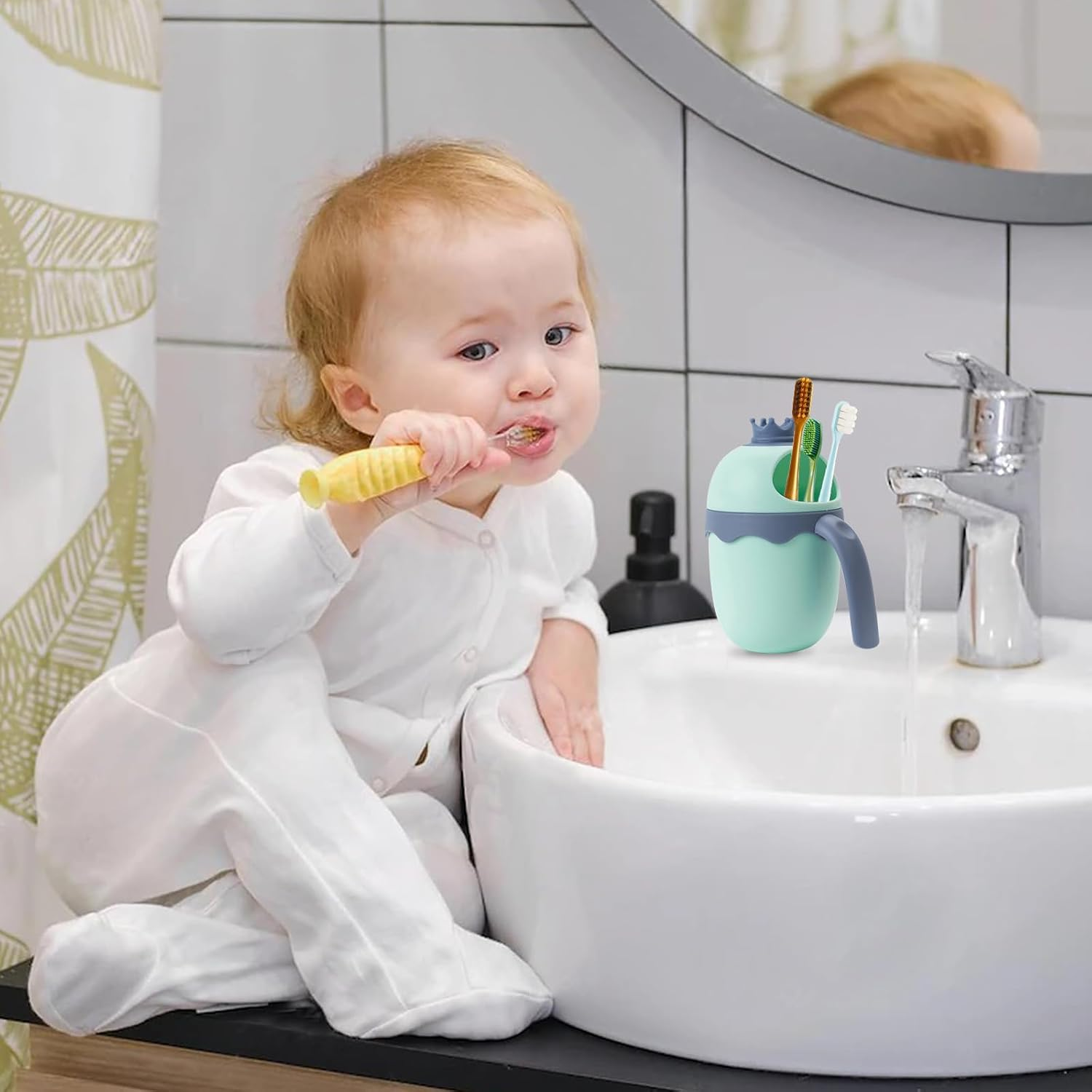 FUNUPUP Baby Shower Cap for Kids with Bath Rinse Cup, Adjustable Toddler Hair Washing Shield Hat Baby Bath Visor Shampoo Hat for Toddlers 6M-9T（Dinosaur Blue) image number 1