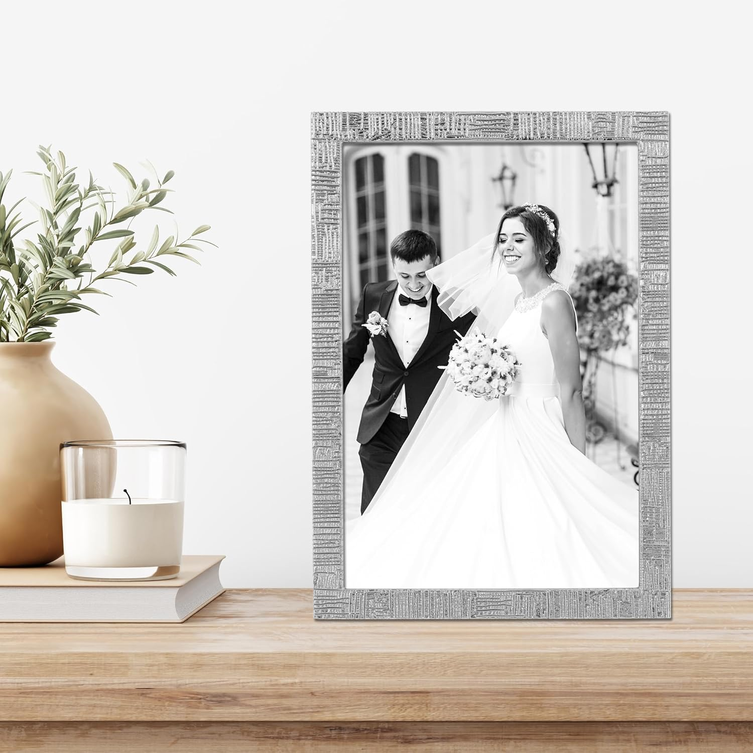 Lawrence Frames 712446 4X6 Silver Metal Linen Pattern Picture Frame