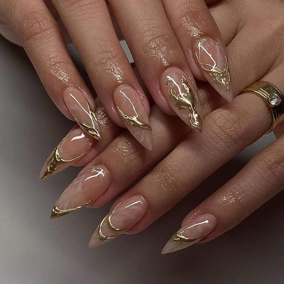 Nude Almond Press on Nails 24 PCS Glossy Gold False Nails Medium Length Fake Nails Full Cover Stick on Nails Art for Women and Girls Daily Decoration image number 4