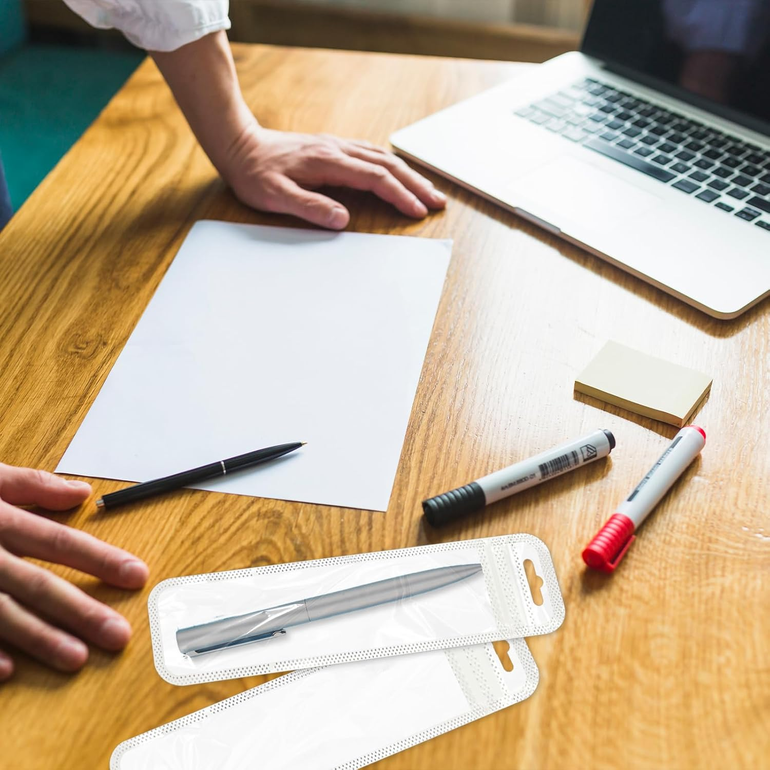 TEAONE Pen Packaging Bags, 100PCS Holographic Ziplock Packaging Bag for Packaging Lipgloss, Jewelry, Candy, Makeup Brush (4.5 X 18.5Cm) image number 5