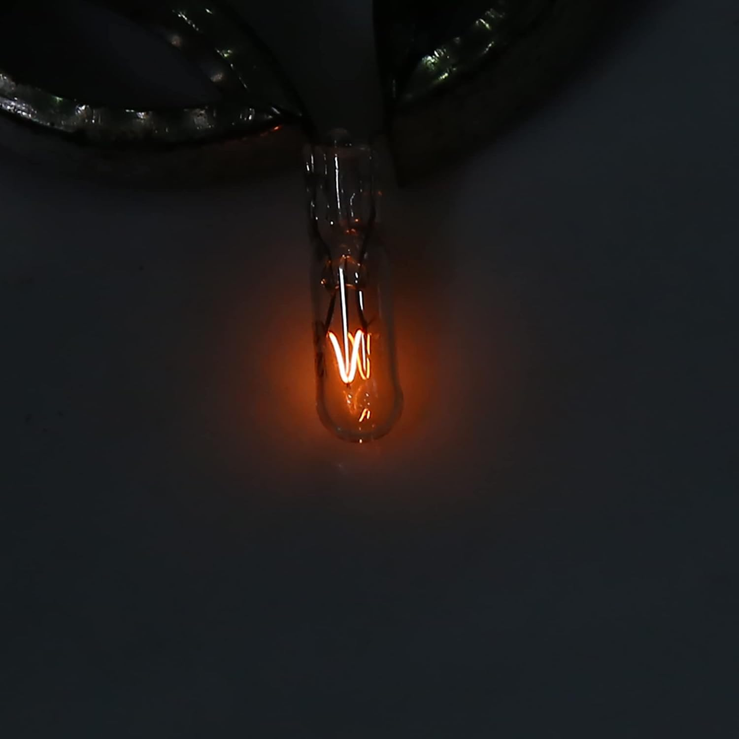 Uxcell 20Pcs T5 24V 1.2W Yellow Dashboard Gauge Bulb Instrument Light Interior Low Voltage Light Bulbs Universal Replacement image number 4