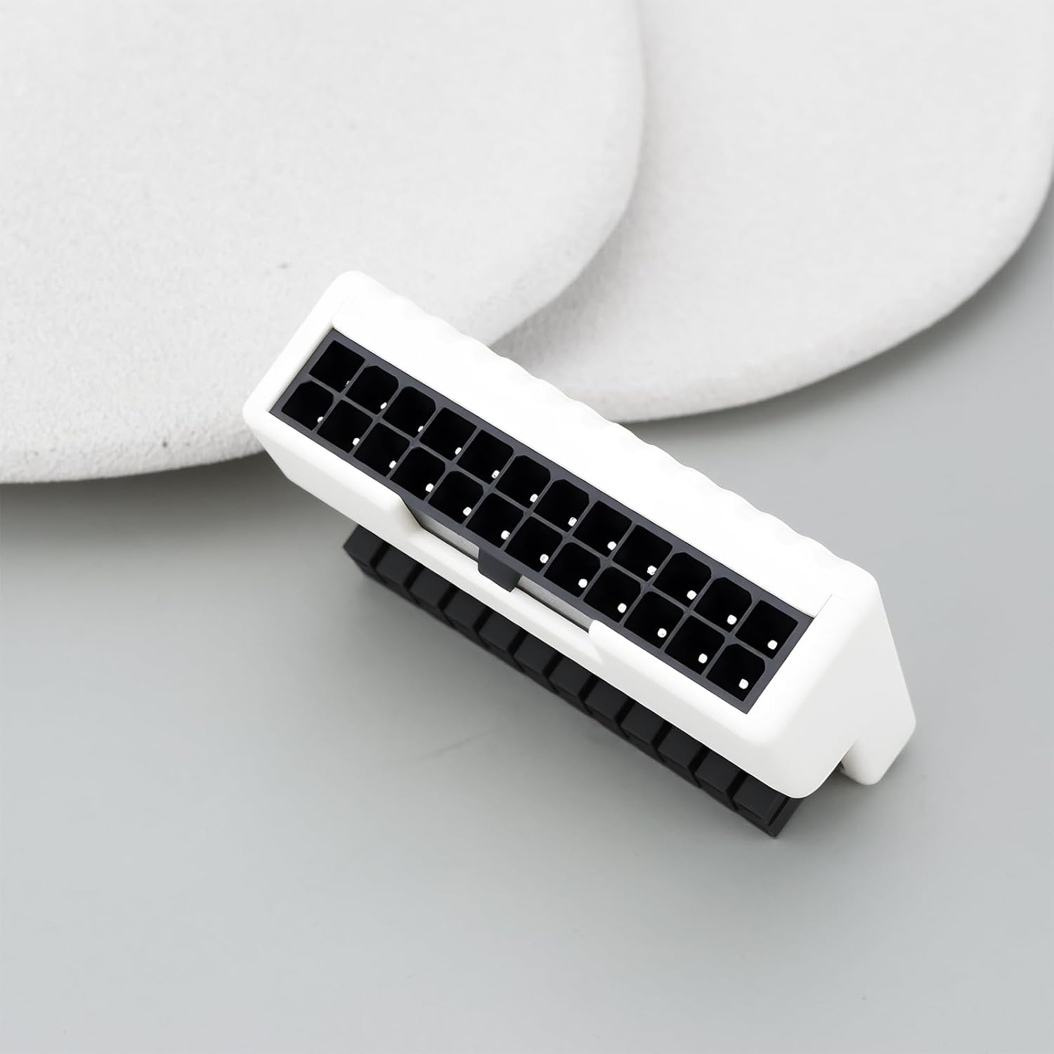 Ecsing Computer Motherboard 90 Degree Turn White Power Connector Plug Suitable for ATX 24PIN Motherboard Port image number 4