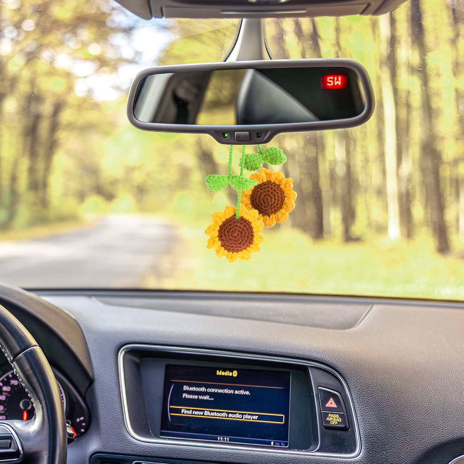 2PCS Sunflower Car Accessories, Handmade Sunflower Car Rear View Mirror Hanging Accessories Cute Crochet Cars Charm Ornaments for Interior Decorations Hanging(Yellow Green)
