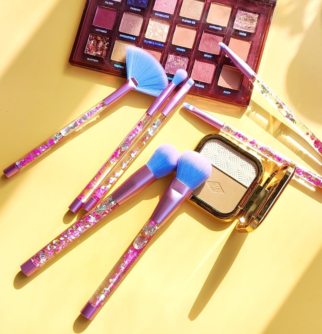 Makeup Brushes with Eyeshadow Brushes 7Pcs Professional Face Makeup Brush,Colorful Bronzer Power Fan Highlight Eyeshadow Eye Blender Eyebrow Brushes image number 4