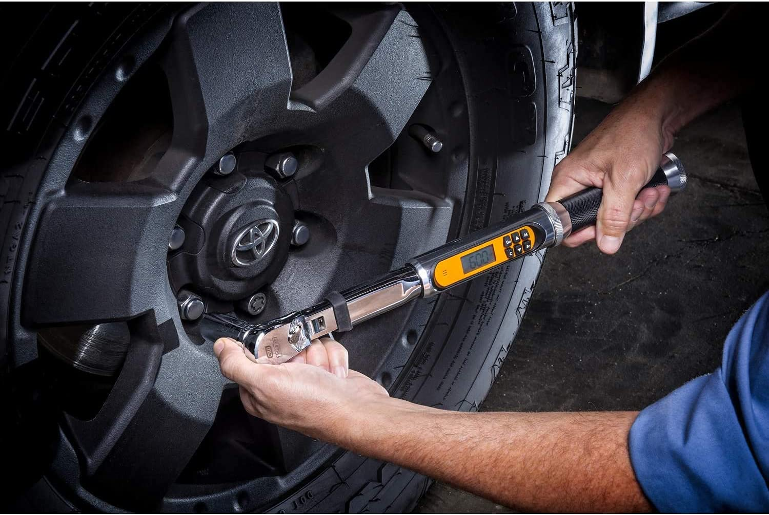 Gearwrench 85195 120XP Flex Head Electronic Torque Wrench with Angle, 3/8-Inch