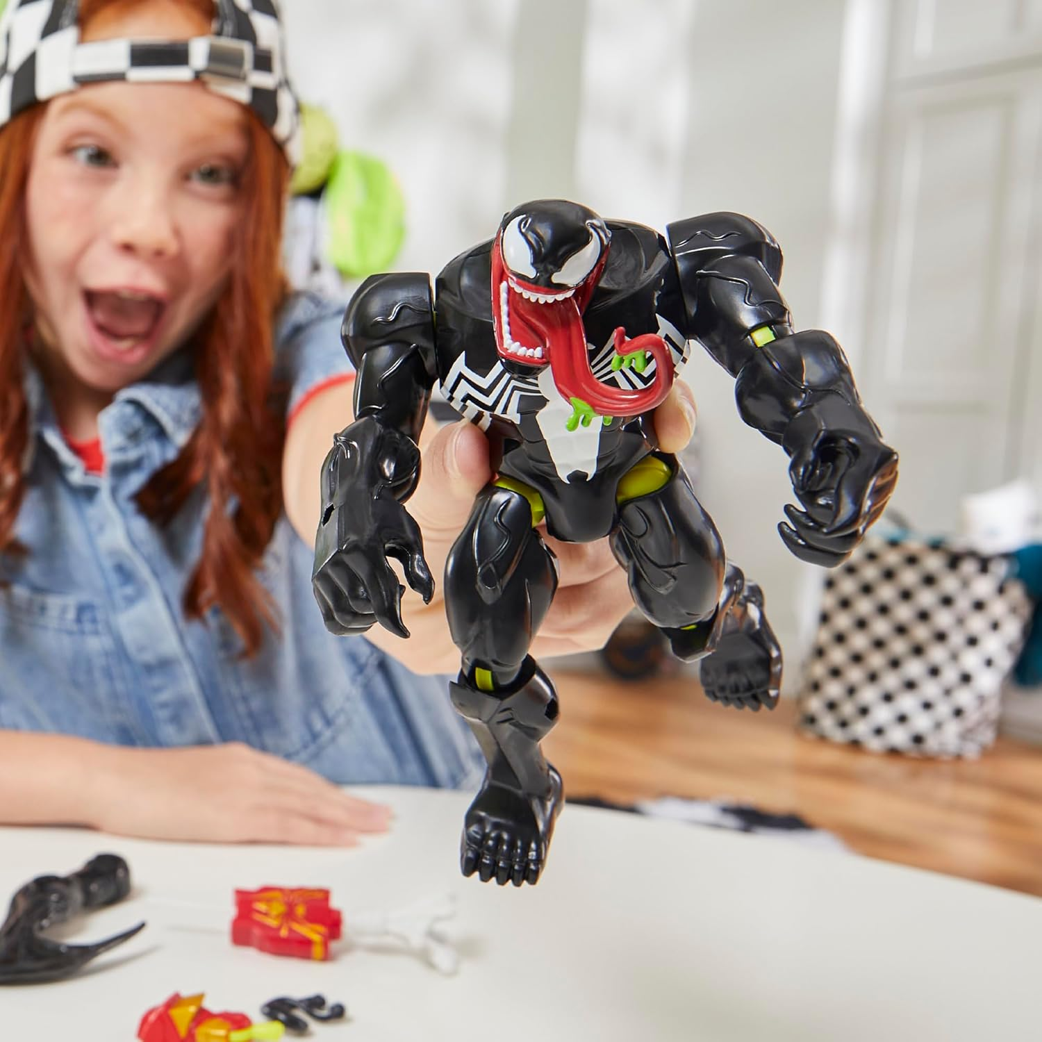 SPIDER-MAN Mixmashers Marvel Venom Customisable Mix and Match Deluxe Action Figure & Accessories image number 4