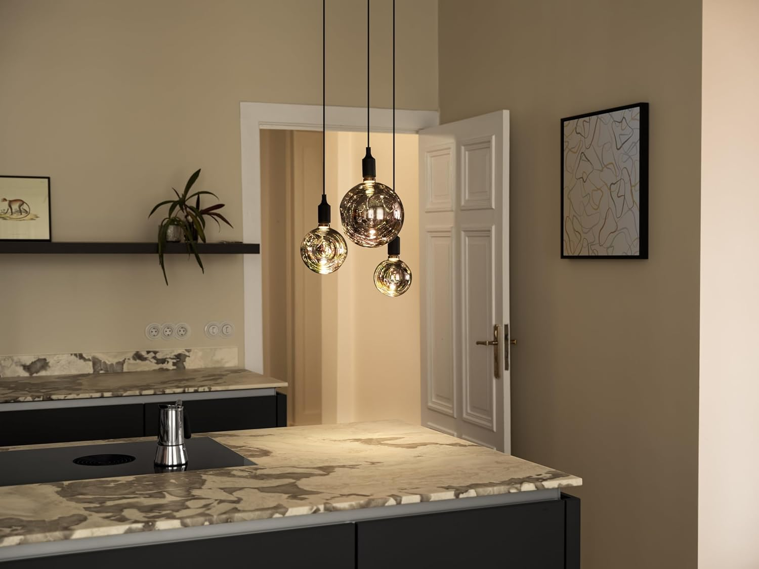 OSRAM Decorative LED Lamp in Electric Glass in Electric Glass Large Black image number 4