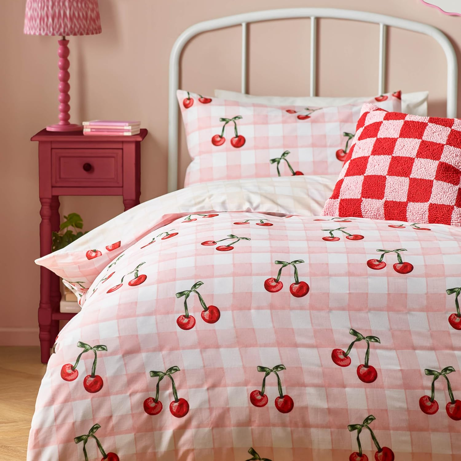 Furn Heya Home Cherry Gingham Duvet Set &ndash; Reversible Polycotton Bedding Soft & Durable (Pink &ndash; King U.K. Standard)