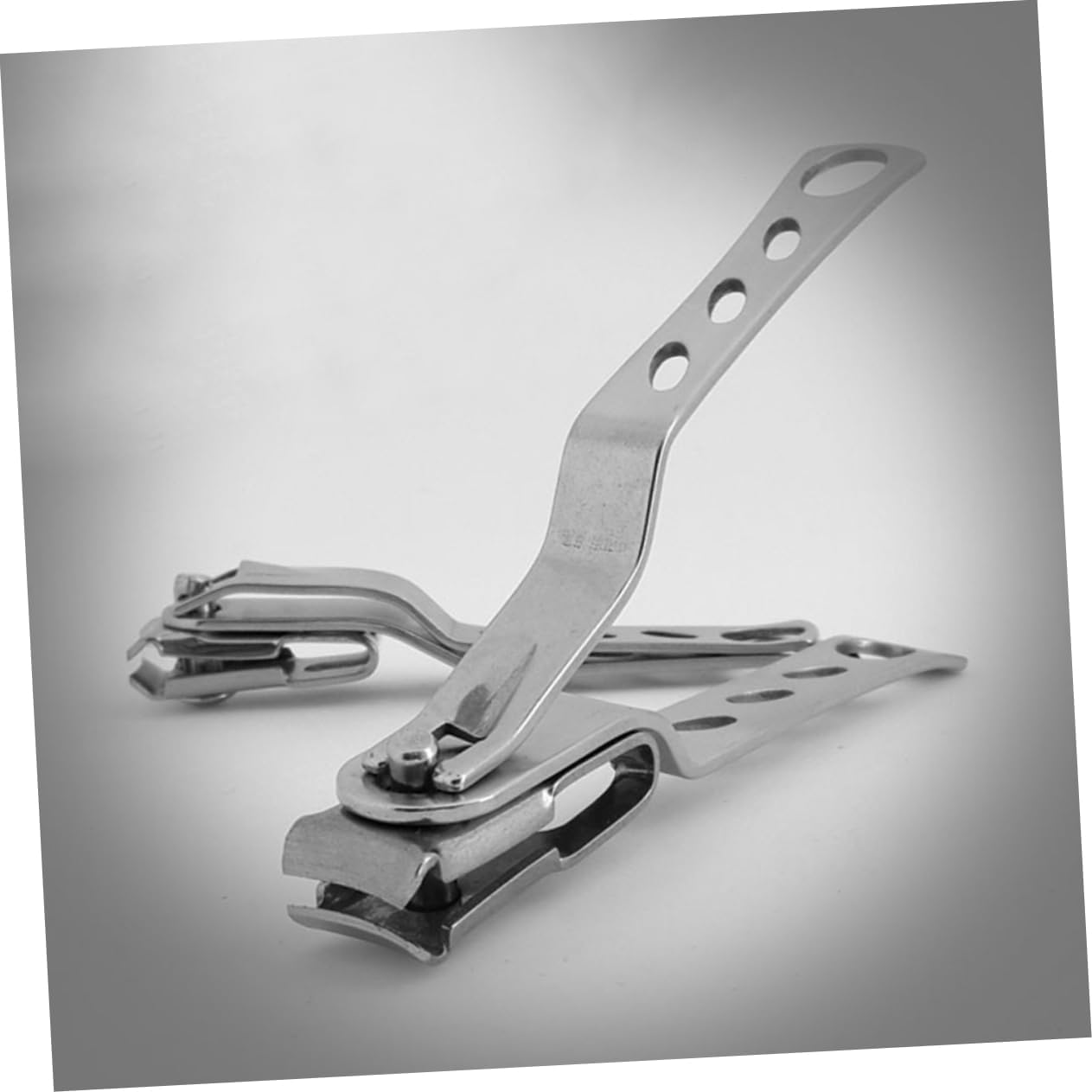 BELLIFFY 360 Degree Rotating Nail Clipper Set Stainless Steel Nail Cutter 2Pcs (Large Small) Ergonomic Design Portable for Men Women Home Travel image number 6