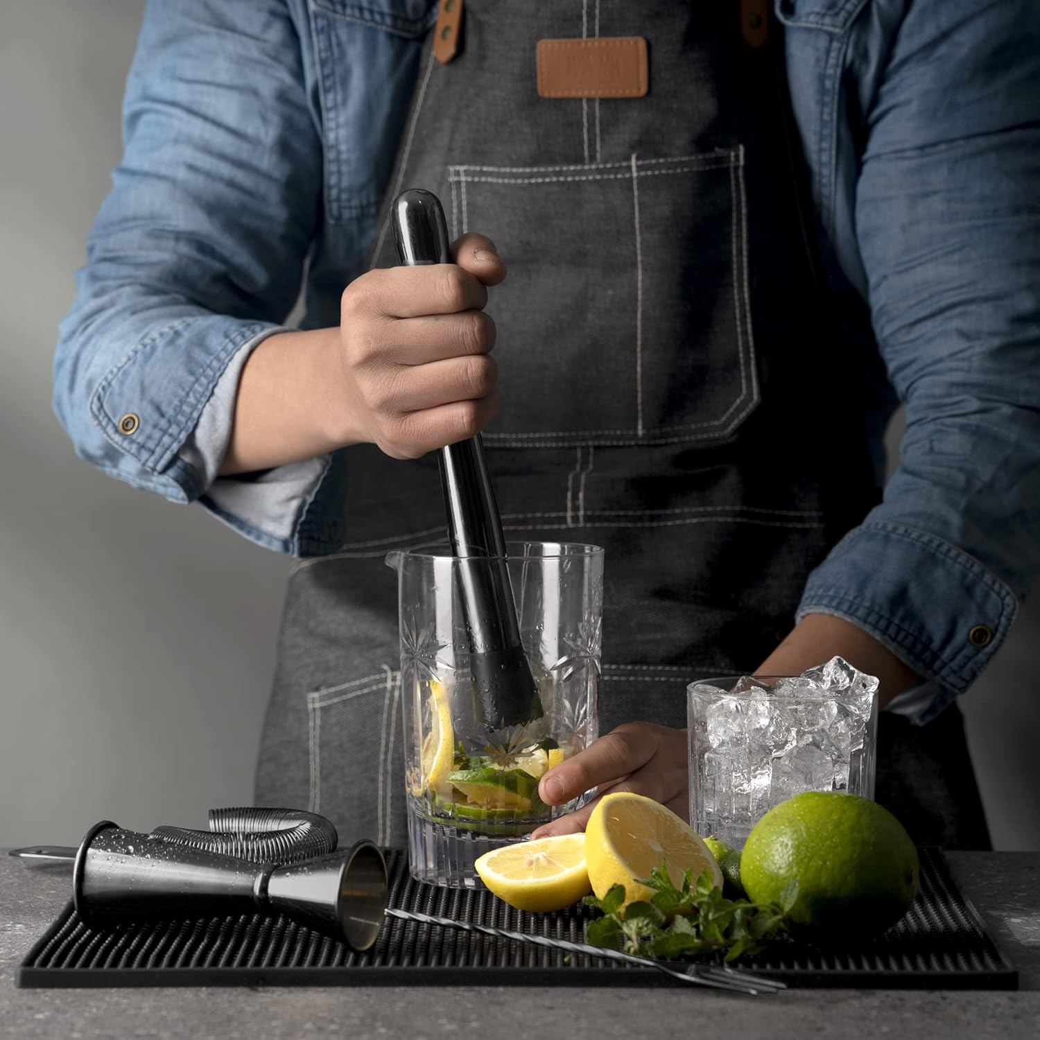 Homestia Drink Muddler for Cocktails - 10 Inch Professional Stainless Steel Muddler - Durable Cocktail Muddler Drink Smasher & Mojito Muddler - Wine Accessories Valentines Day Gifts (Black) image number 1